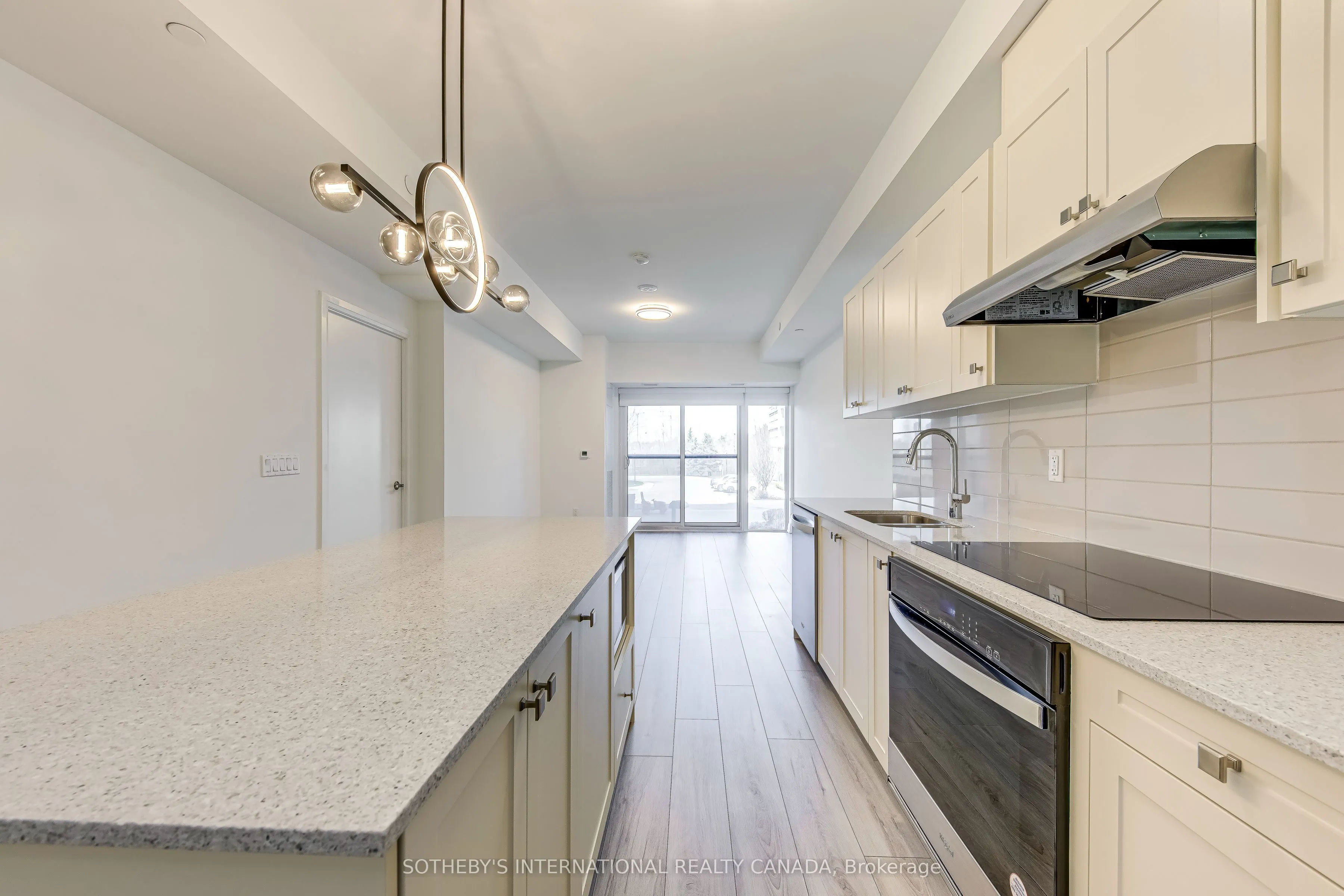 1035 Southdown Road #212