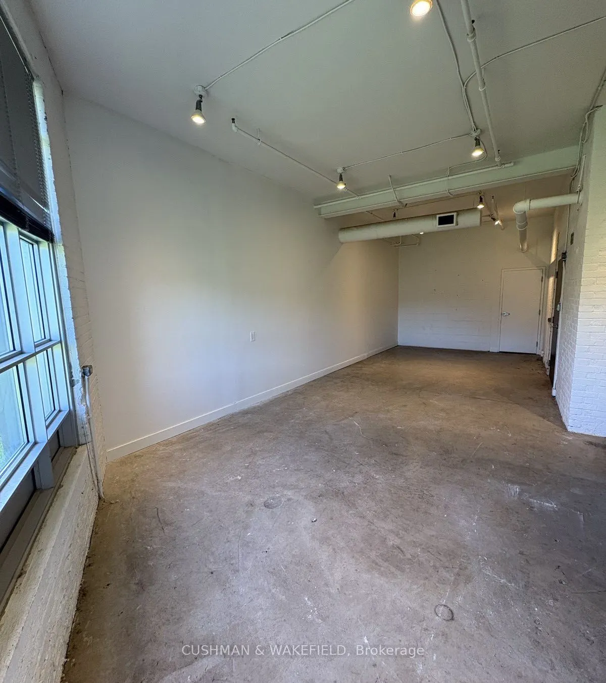 18 Hook Avenue #104