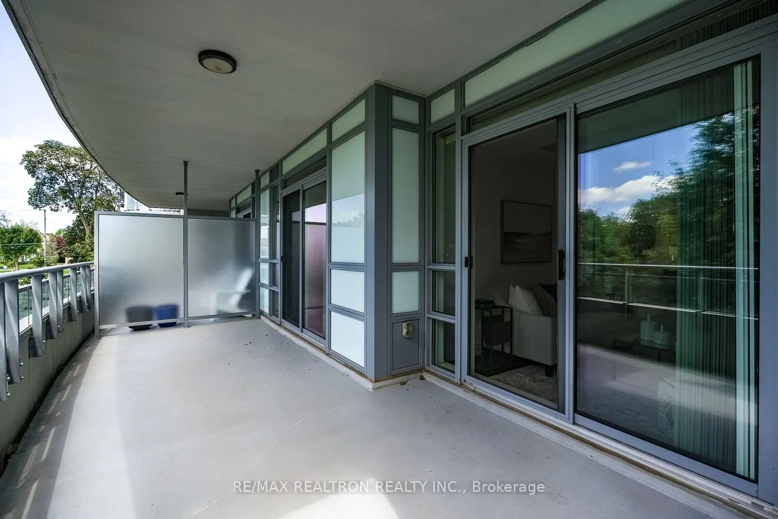 3500 Lakeshore Road W #229