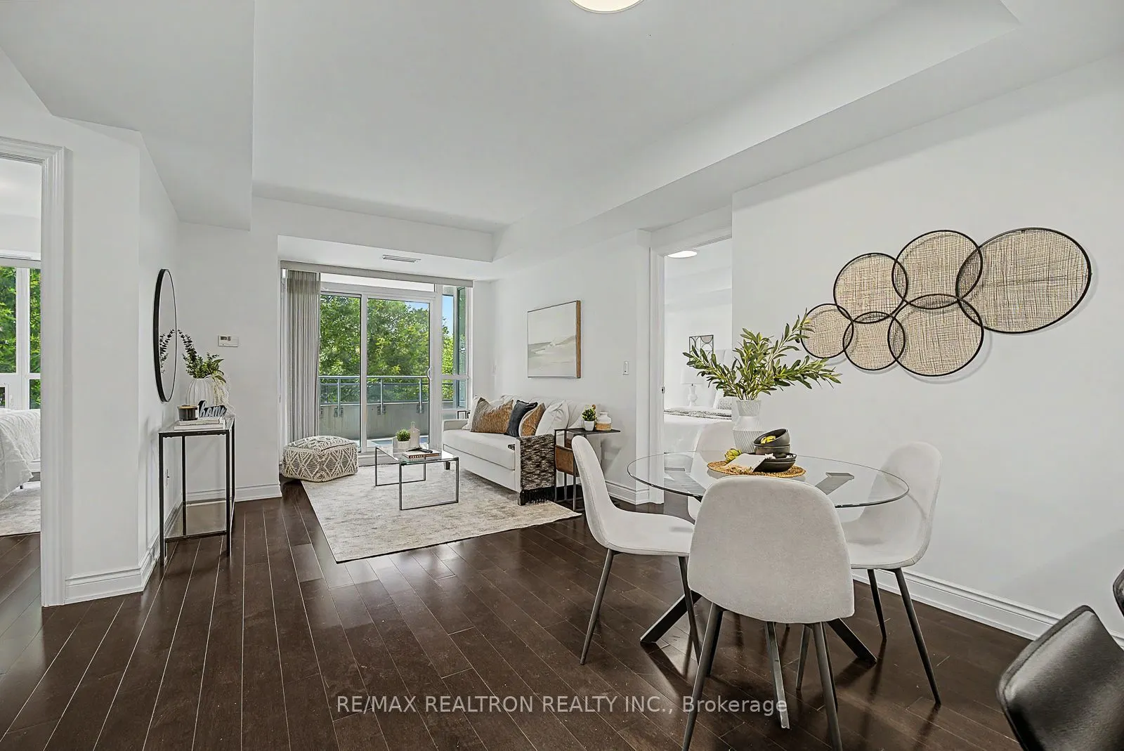 3500 Lakeshore Road W #229