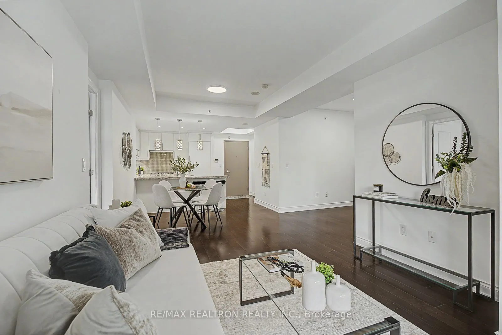 3500 Lakeshore Road W #229