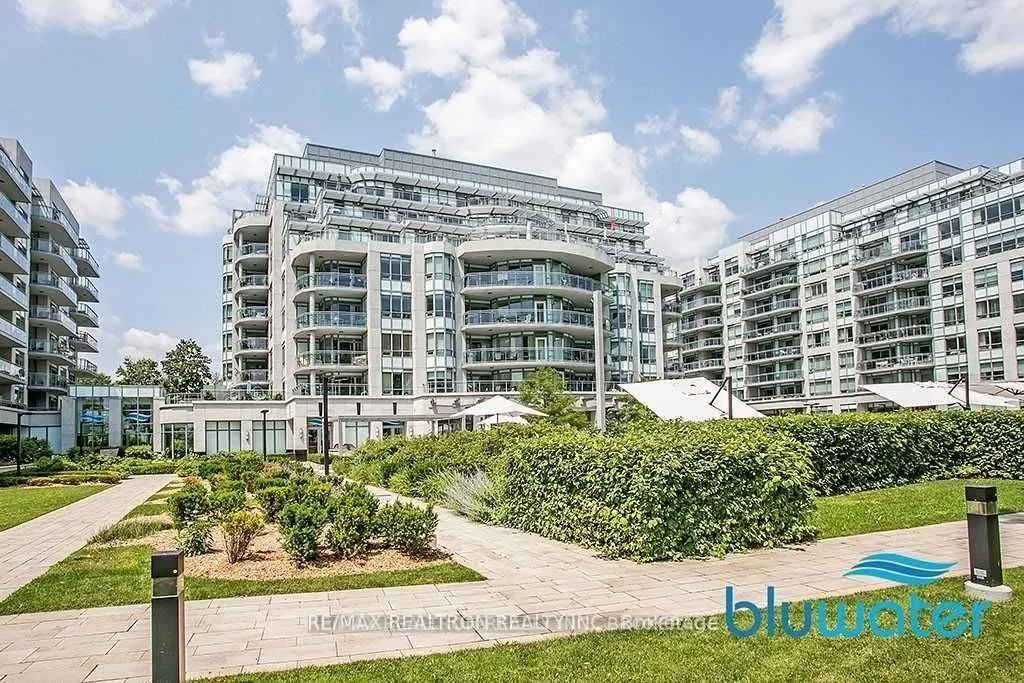 3500 Lakeshore Road W #229