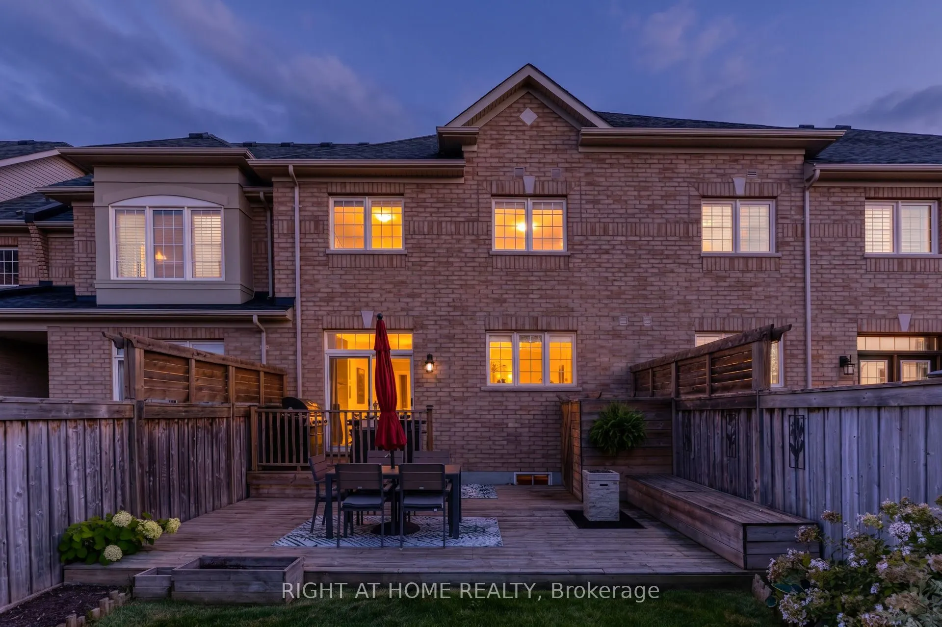 27 Fallis Crescent
