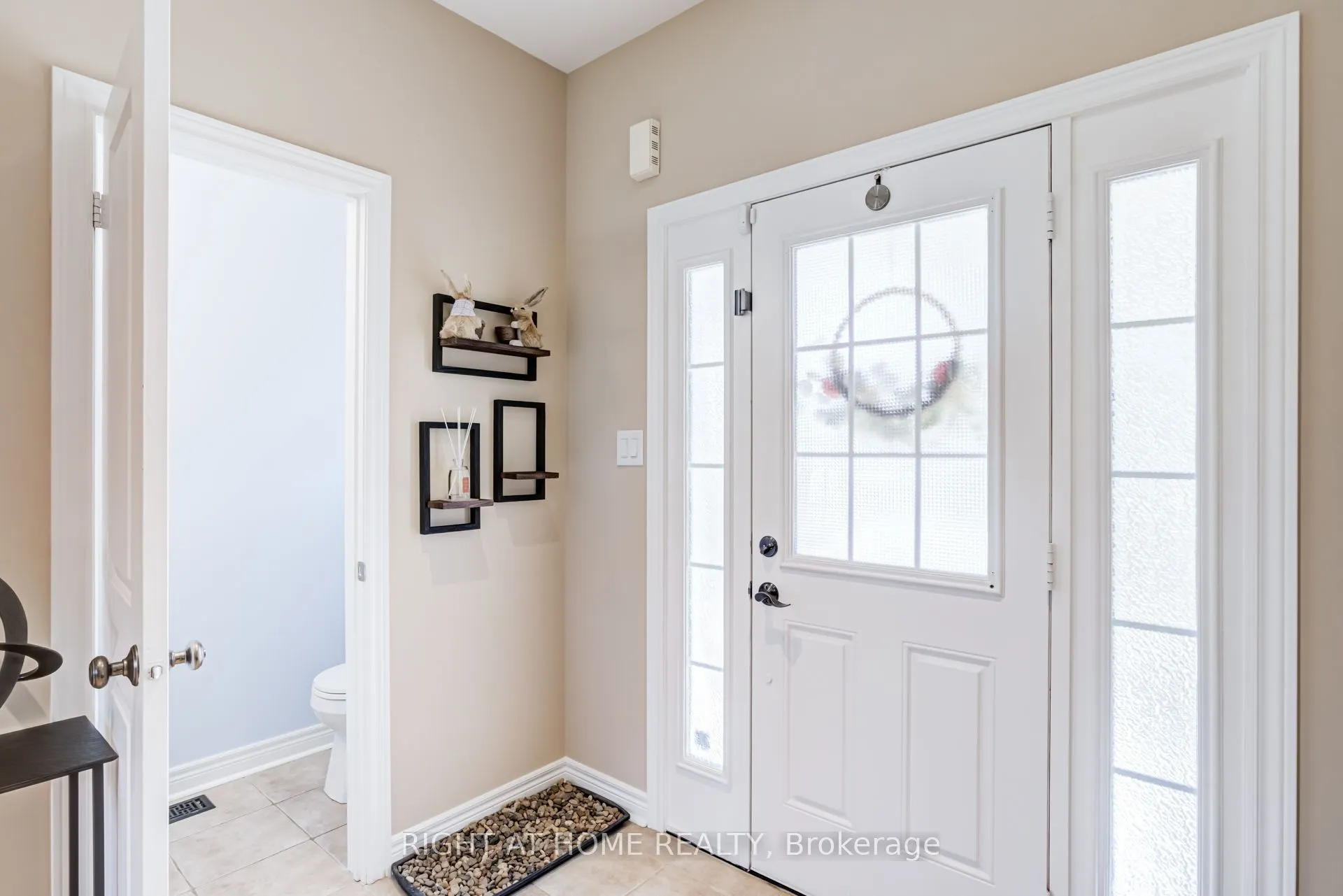 27 Fallis Crescent