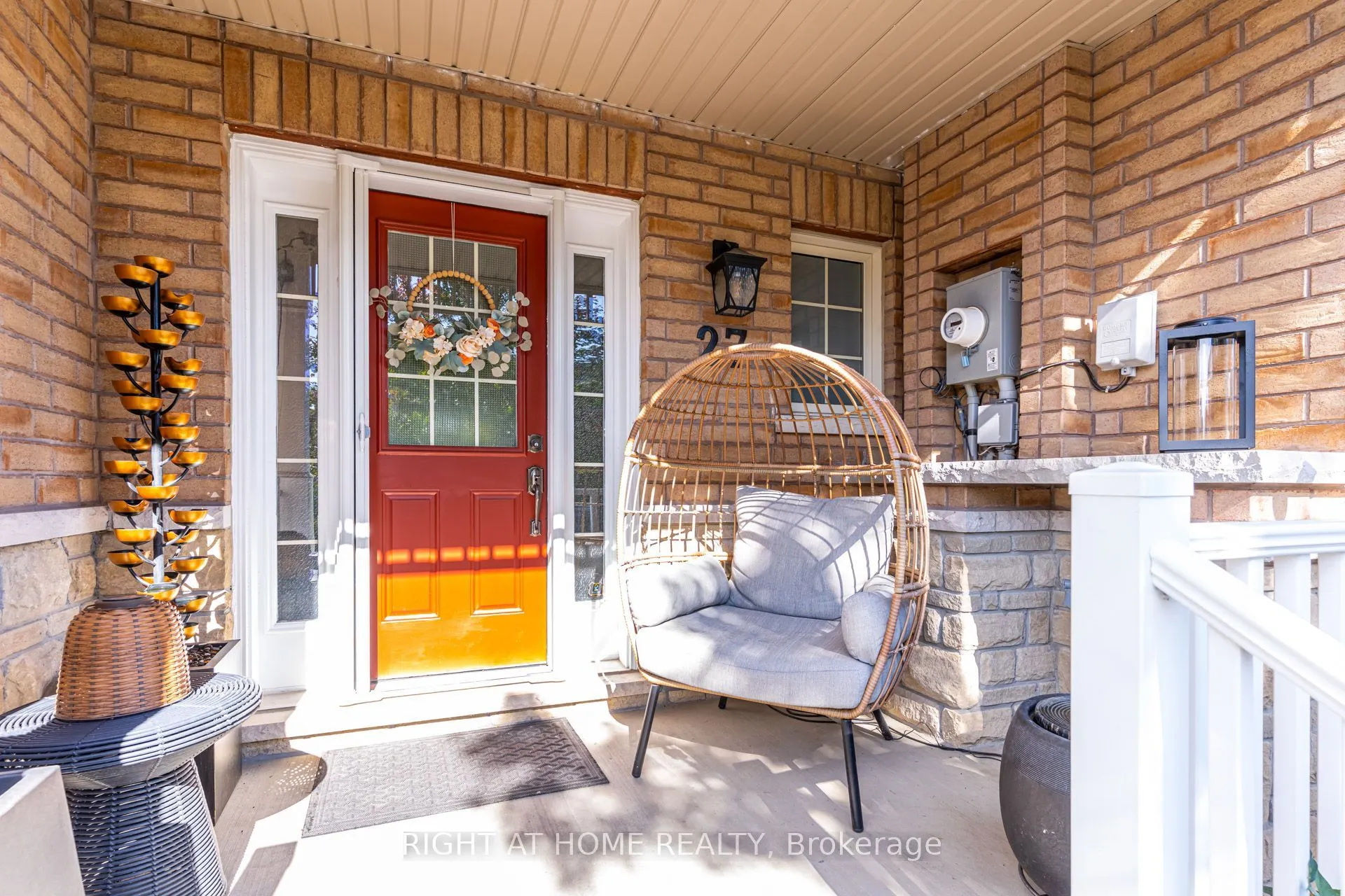 27 Fallis Crescent