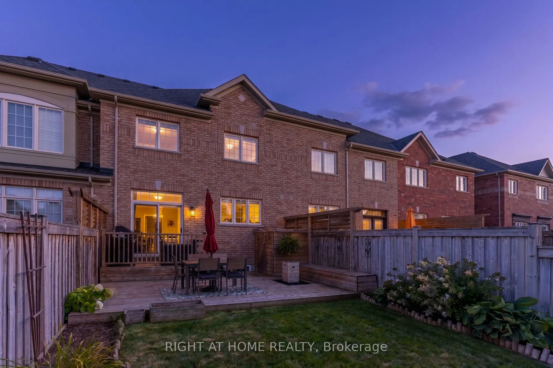 27 Fallis Crescent