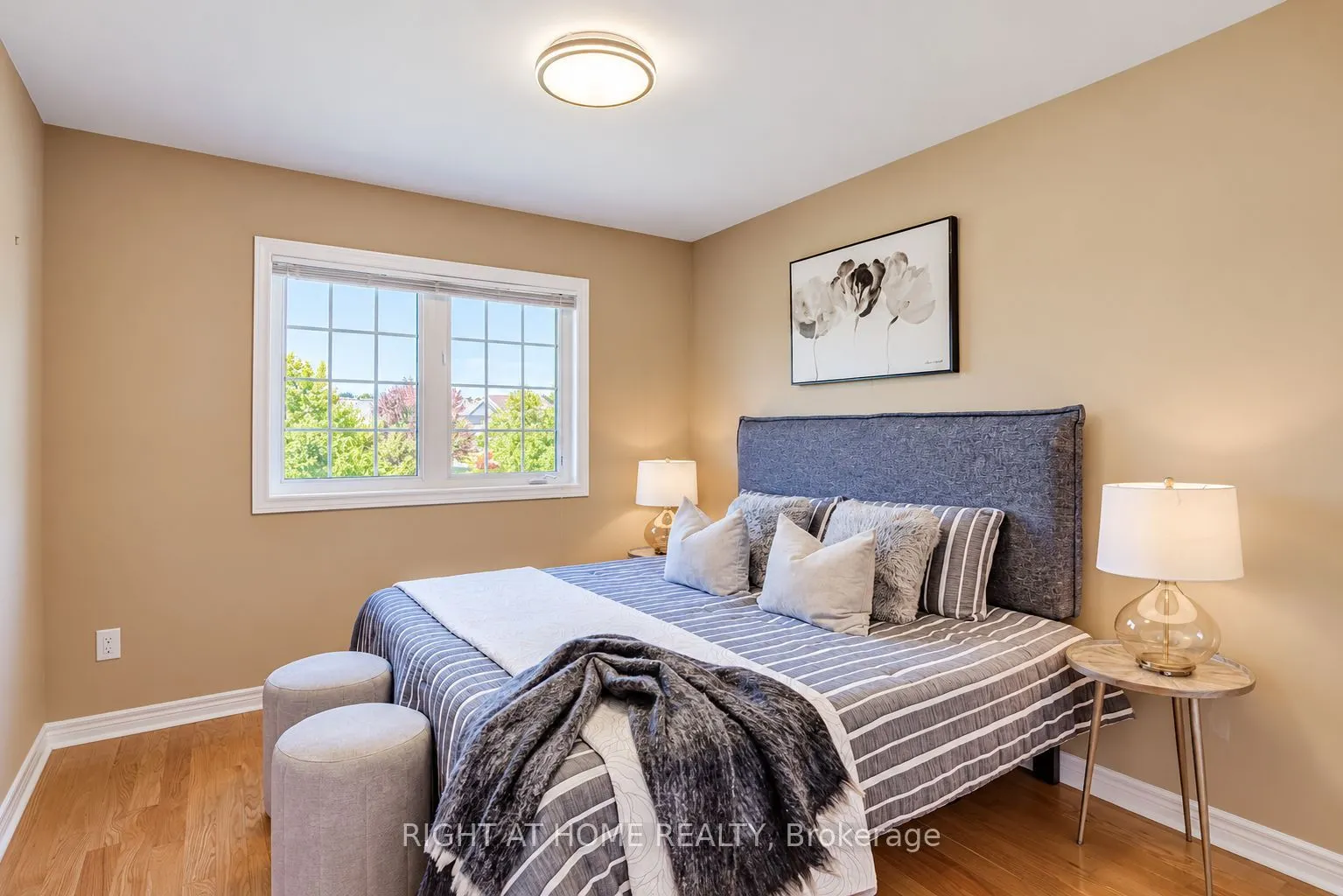 27 Fallis Crescent