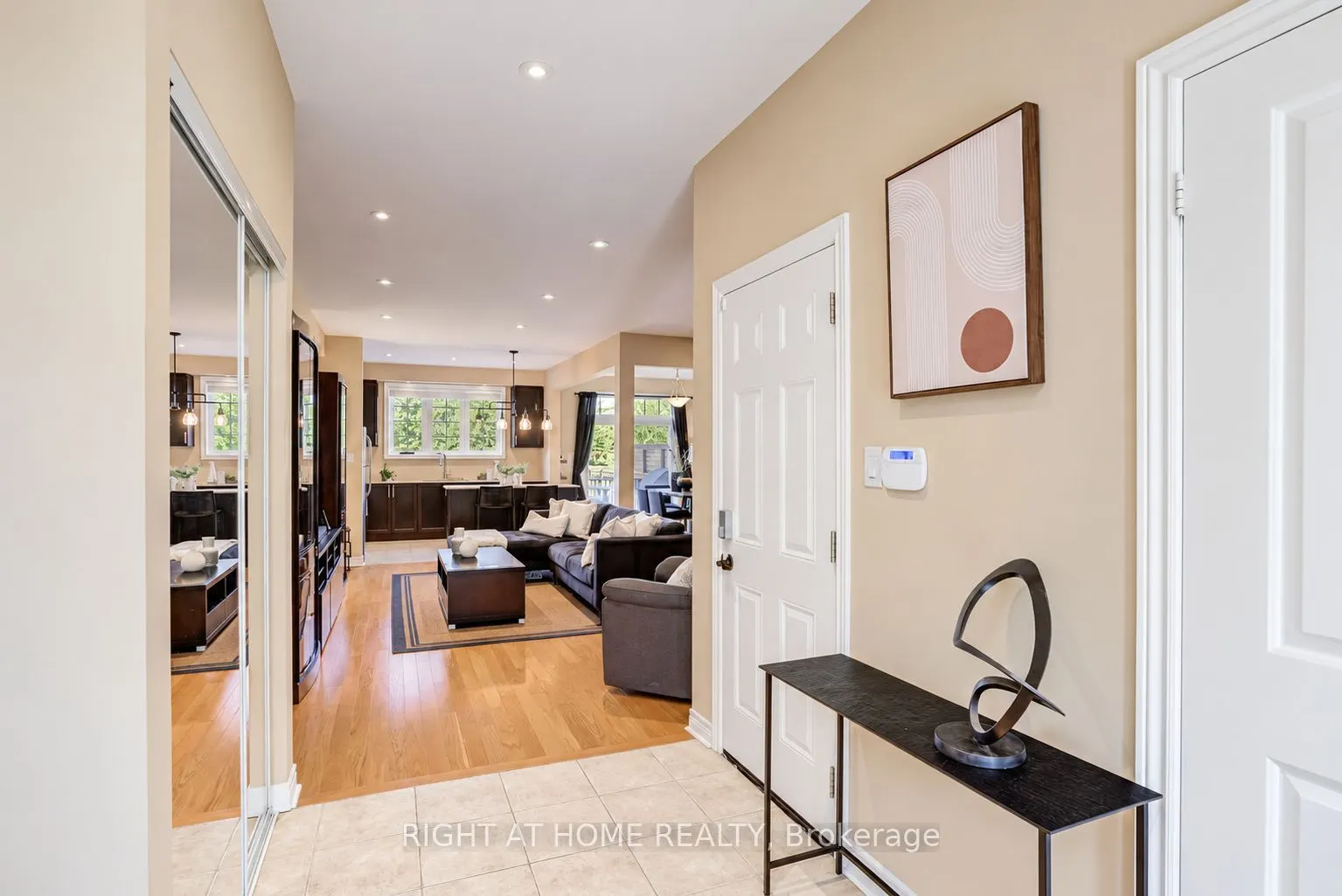 27 Fallis Crescent