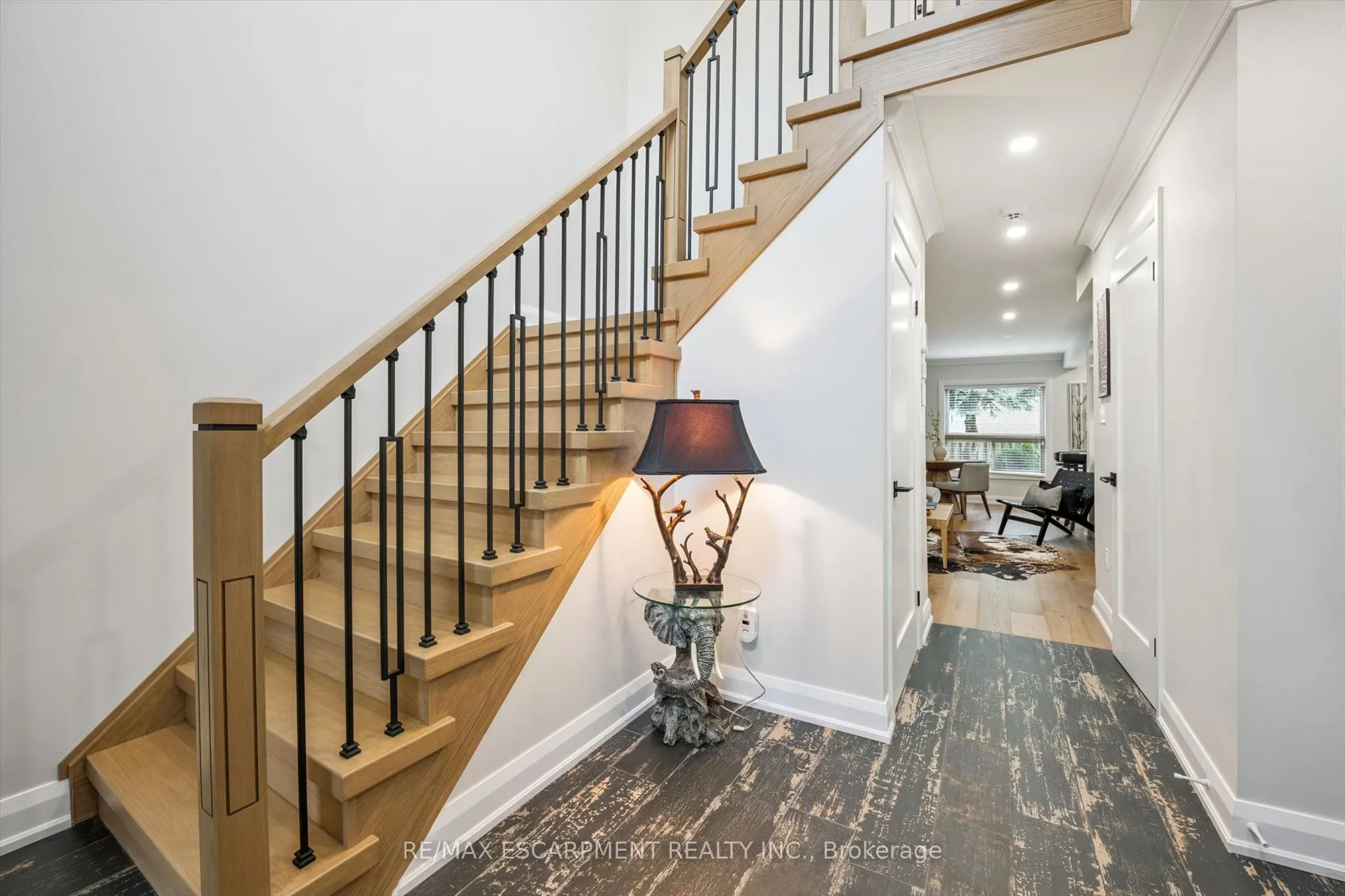 1261 STEPHENSON Drive