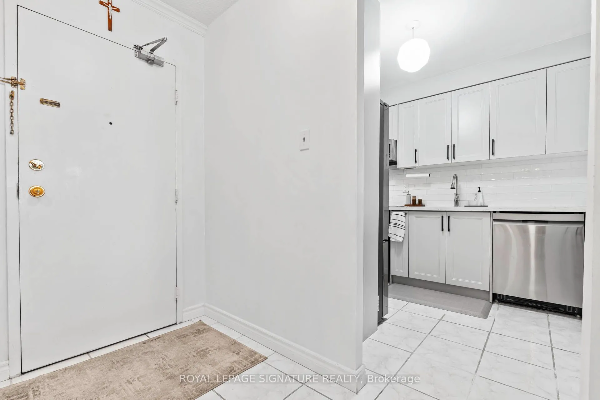 238 Albion Road #607