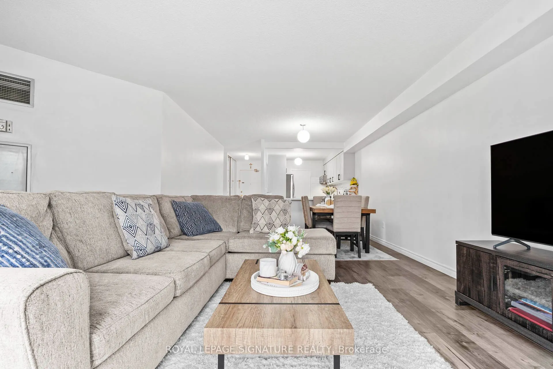 238 Albion Road #607