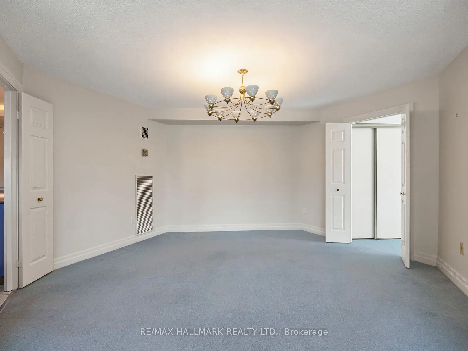 2010 Islington Avenue #301