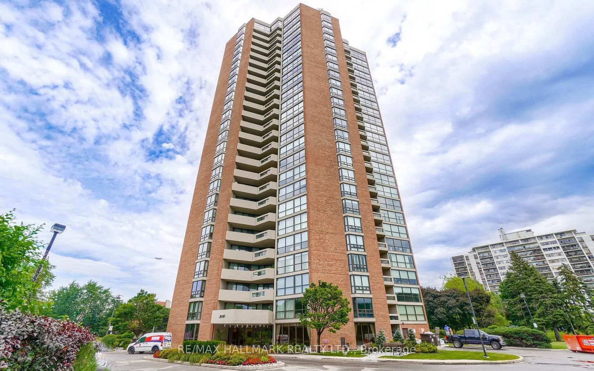 2010 Islington Avenue #301