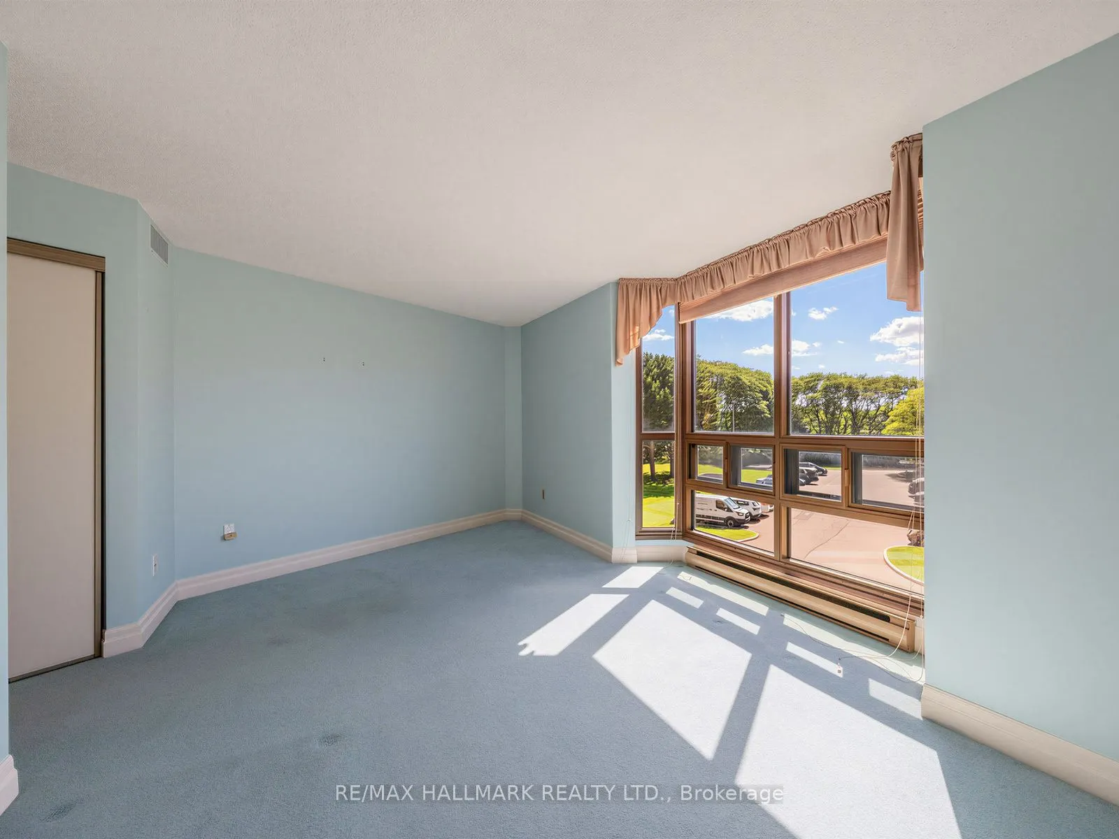 2010 Islington Avenue #301
