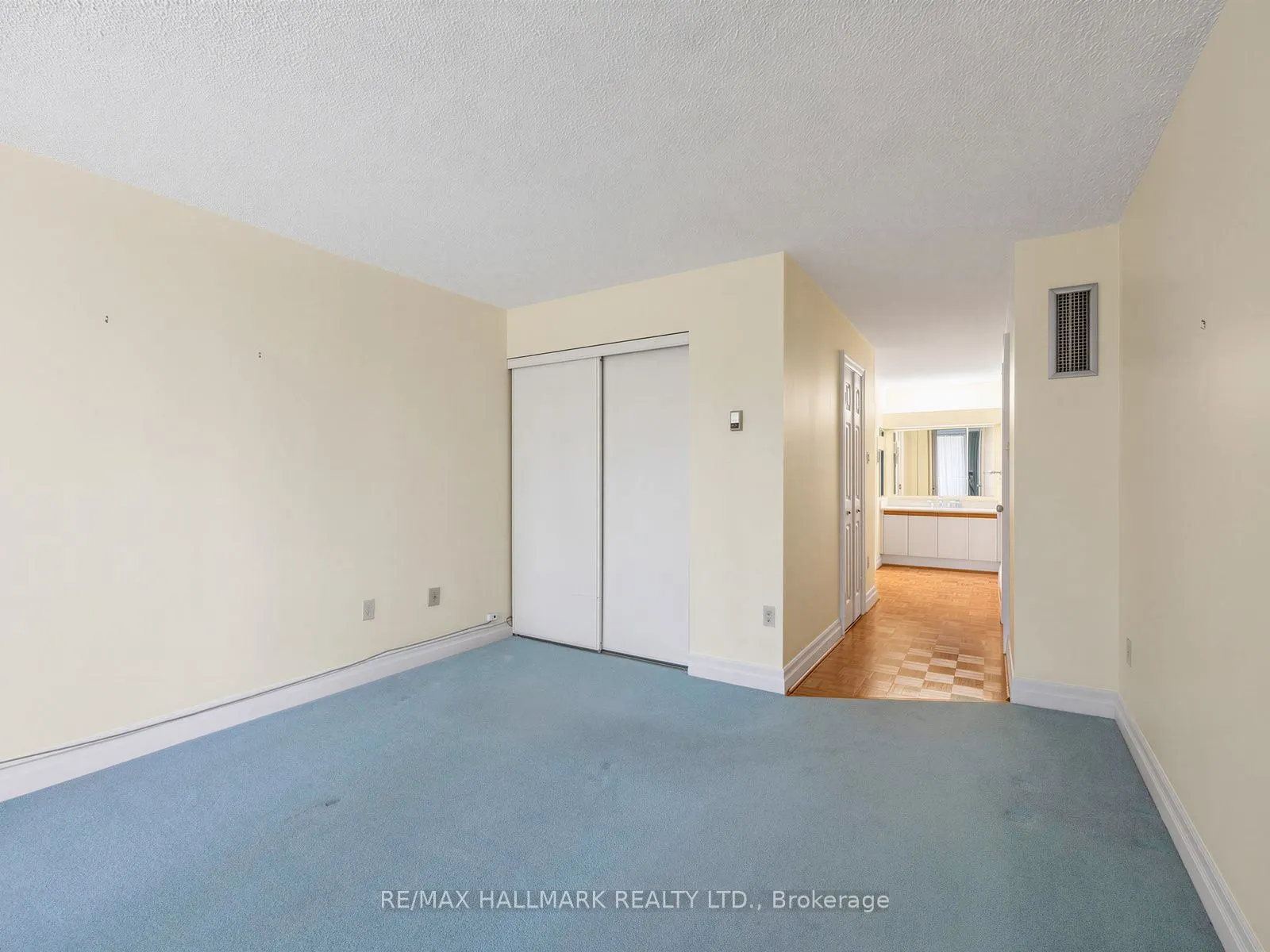 2010 Islington Avenue #301