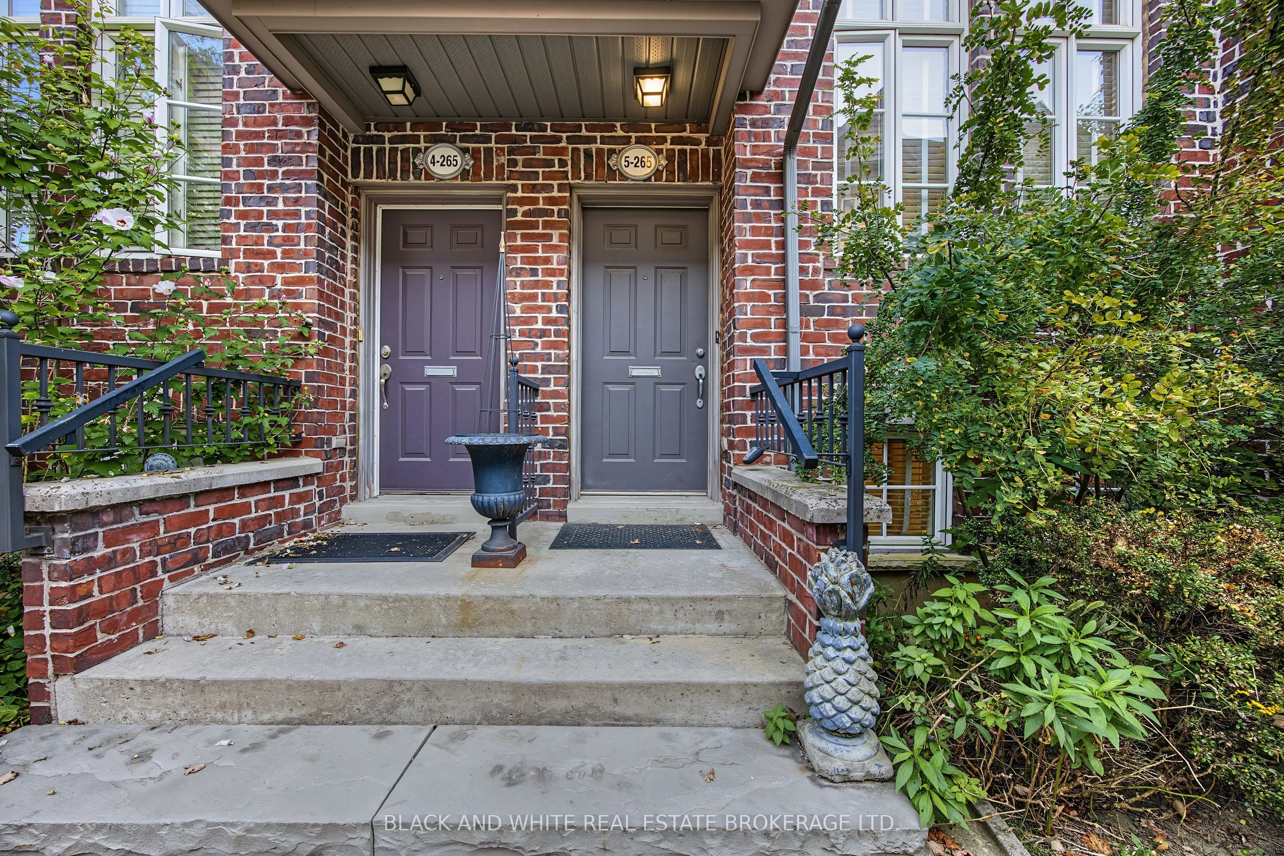 265 Van Dusen Boulevard #5
