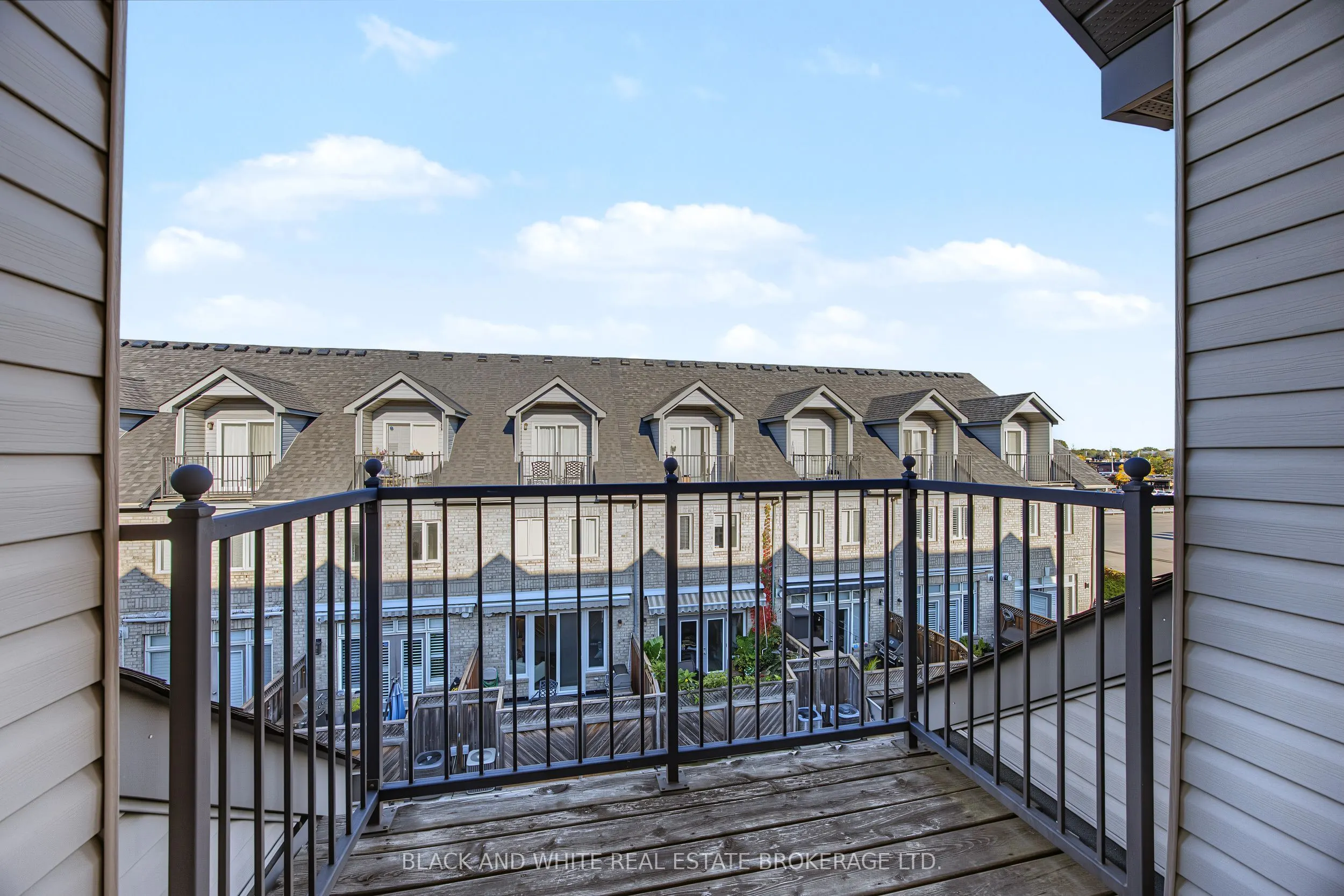 265 Van Dusen Boulevard #5