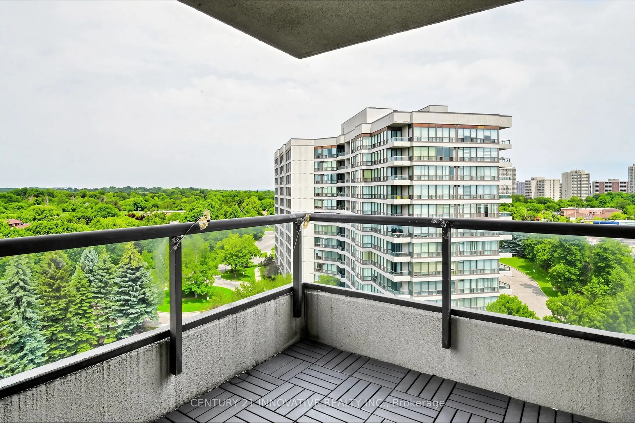12 Laurelcrest Street #912