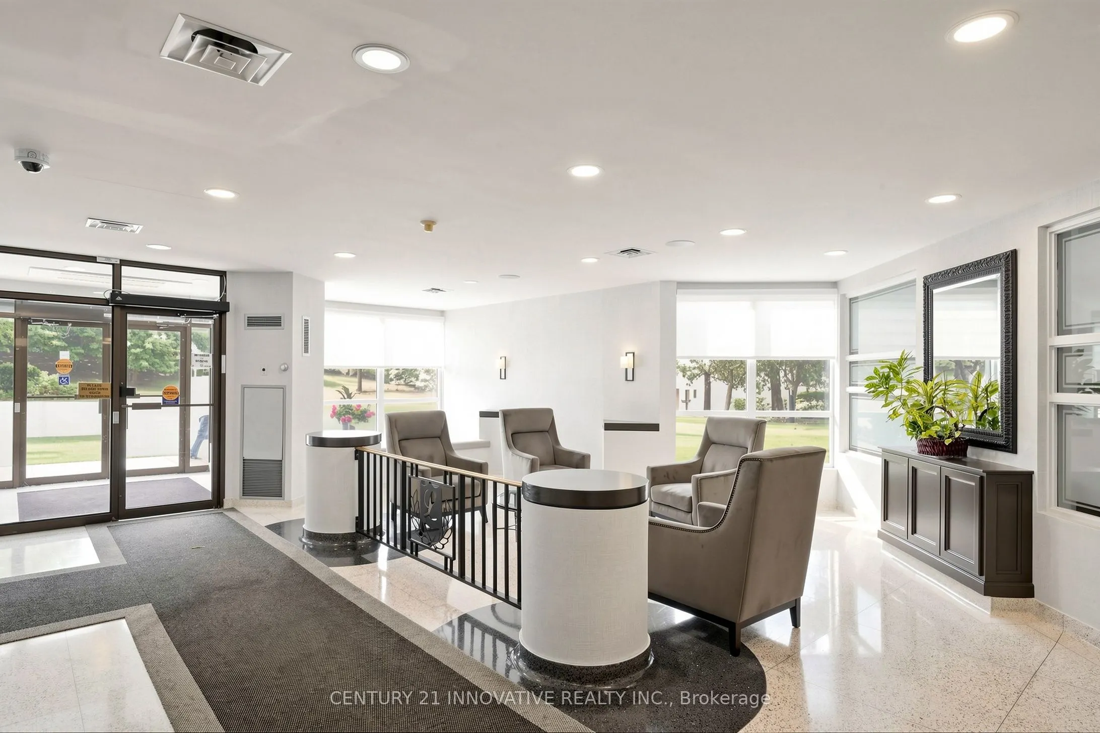 12 Laurelcrest Street #912
