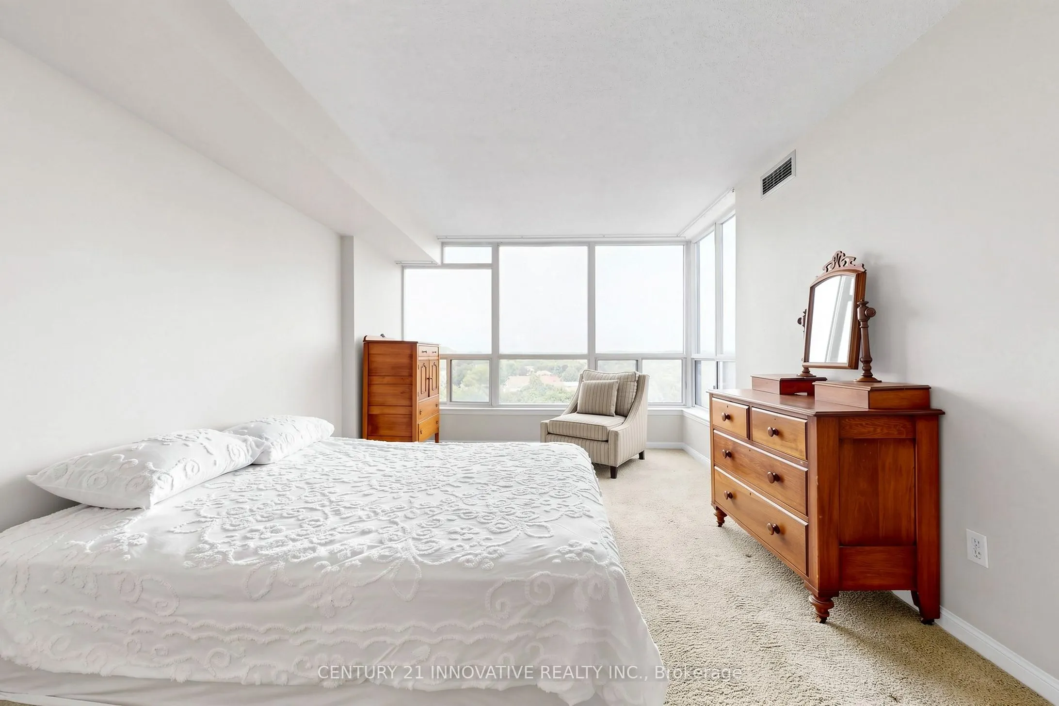 12 Laurelcrest Street #912