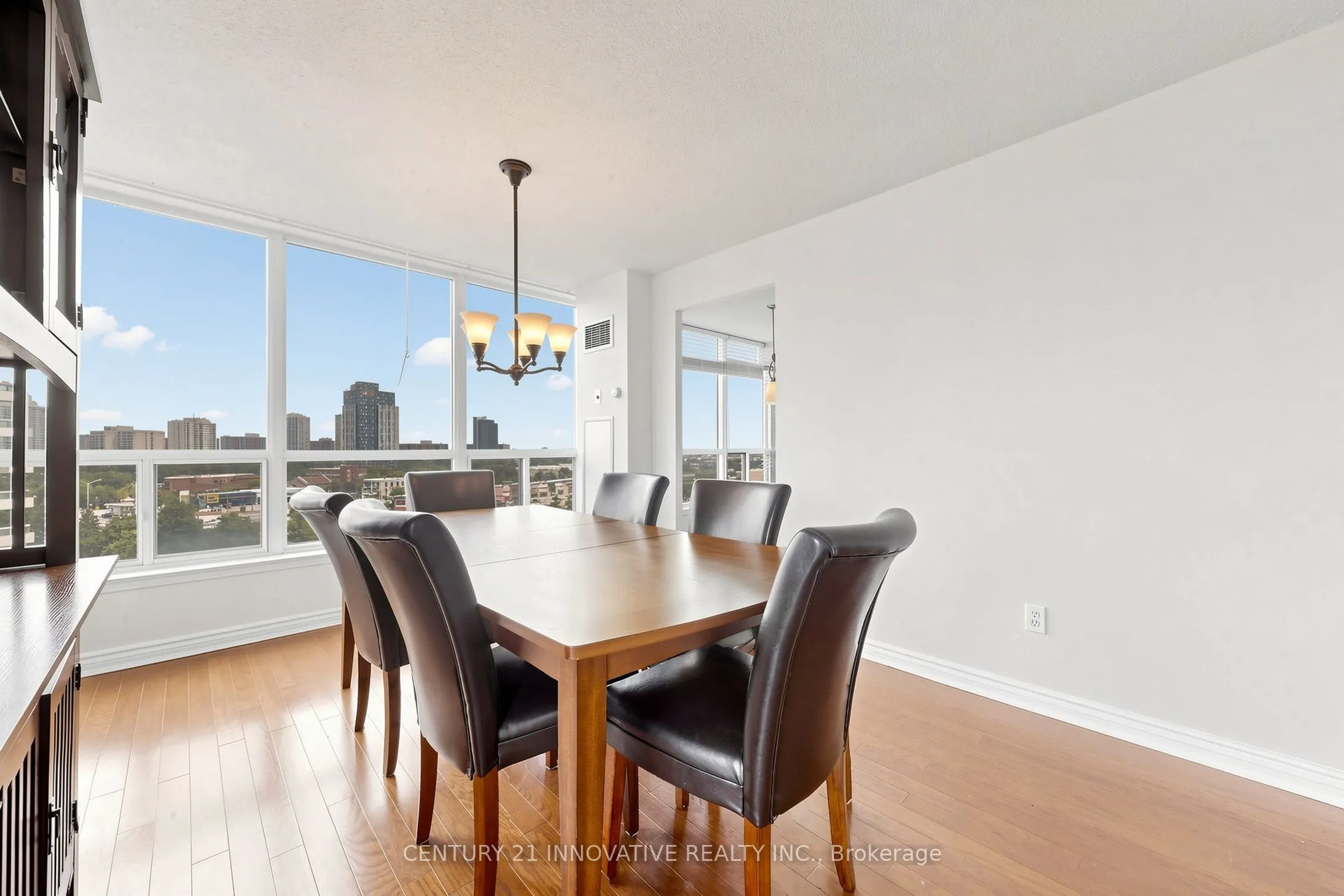 12 Laurelcrest Street #912