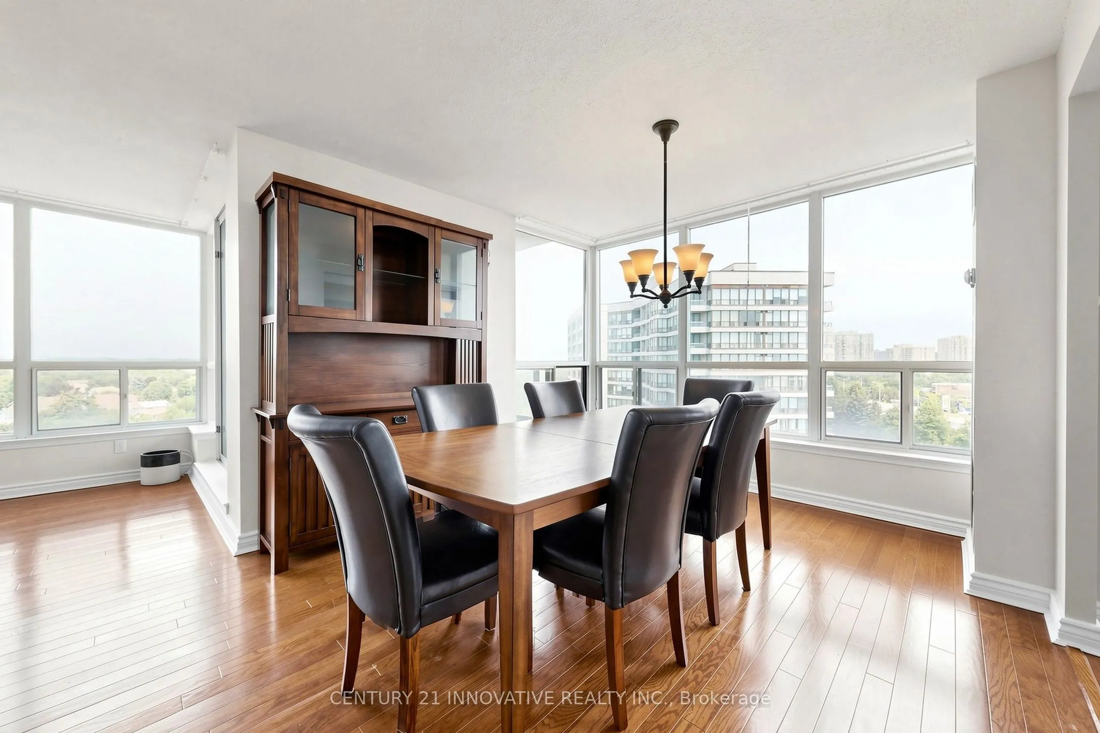 12 Laurelcrest Street #912