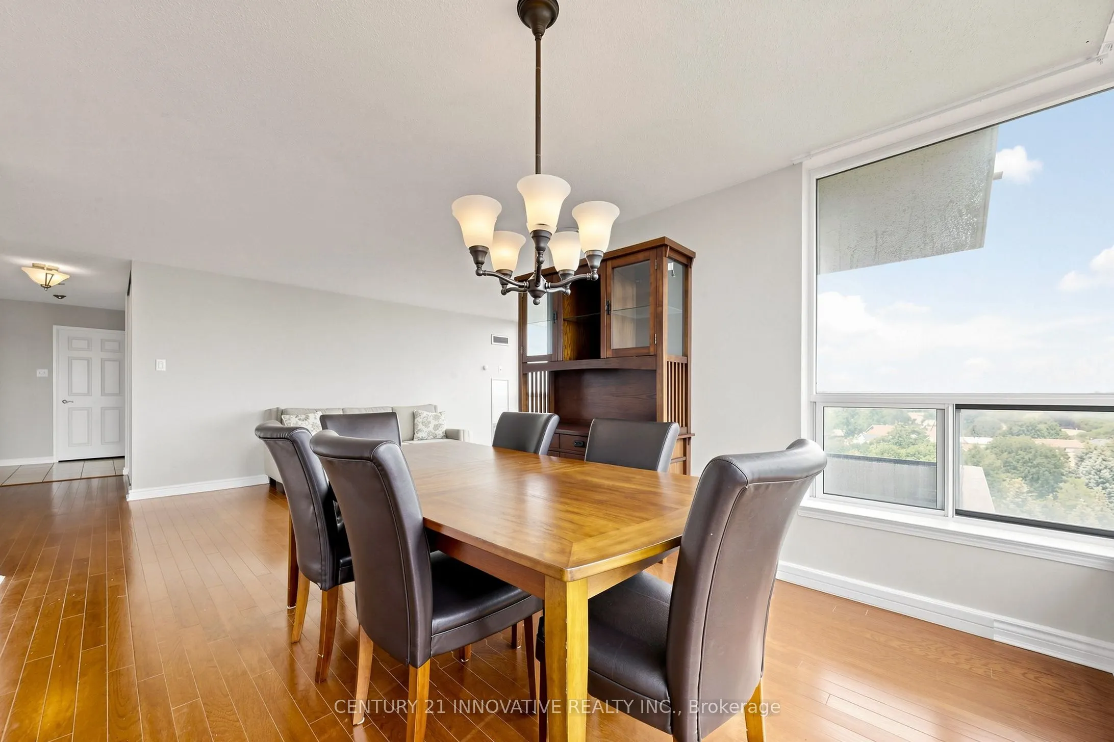 12 Laurelcrest Street #912