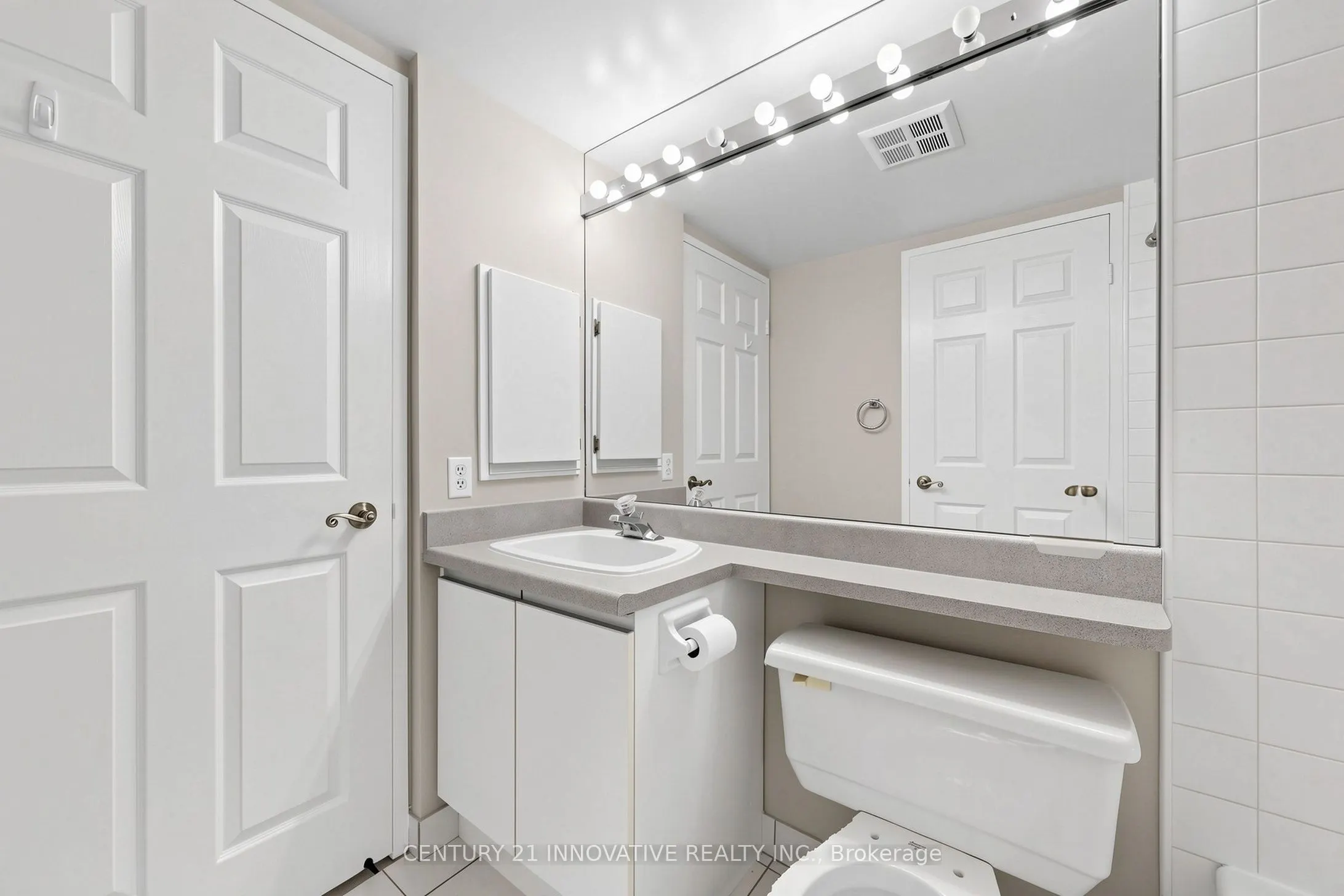 12 Laurelcrest Street #912
