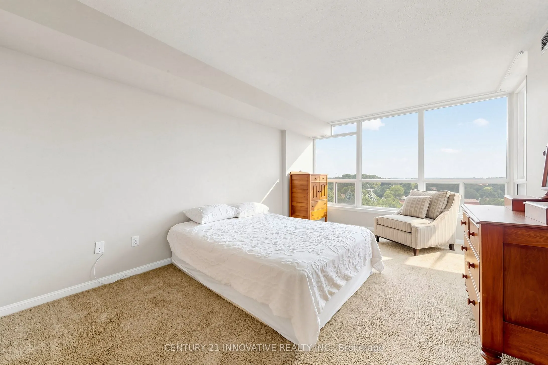 12 Laurelcrest Street #912
