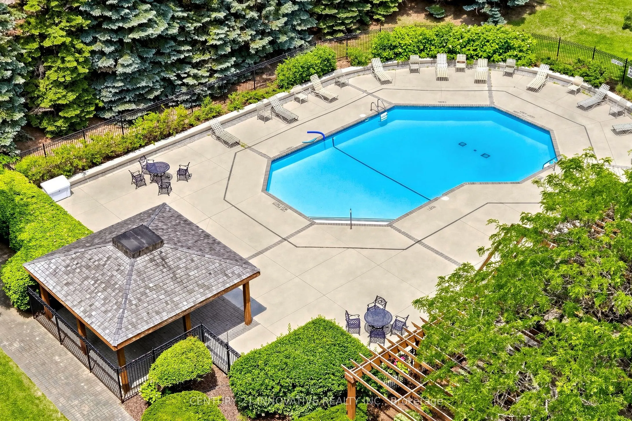 12 Laurelcrest Street #912