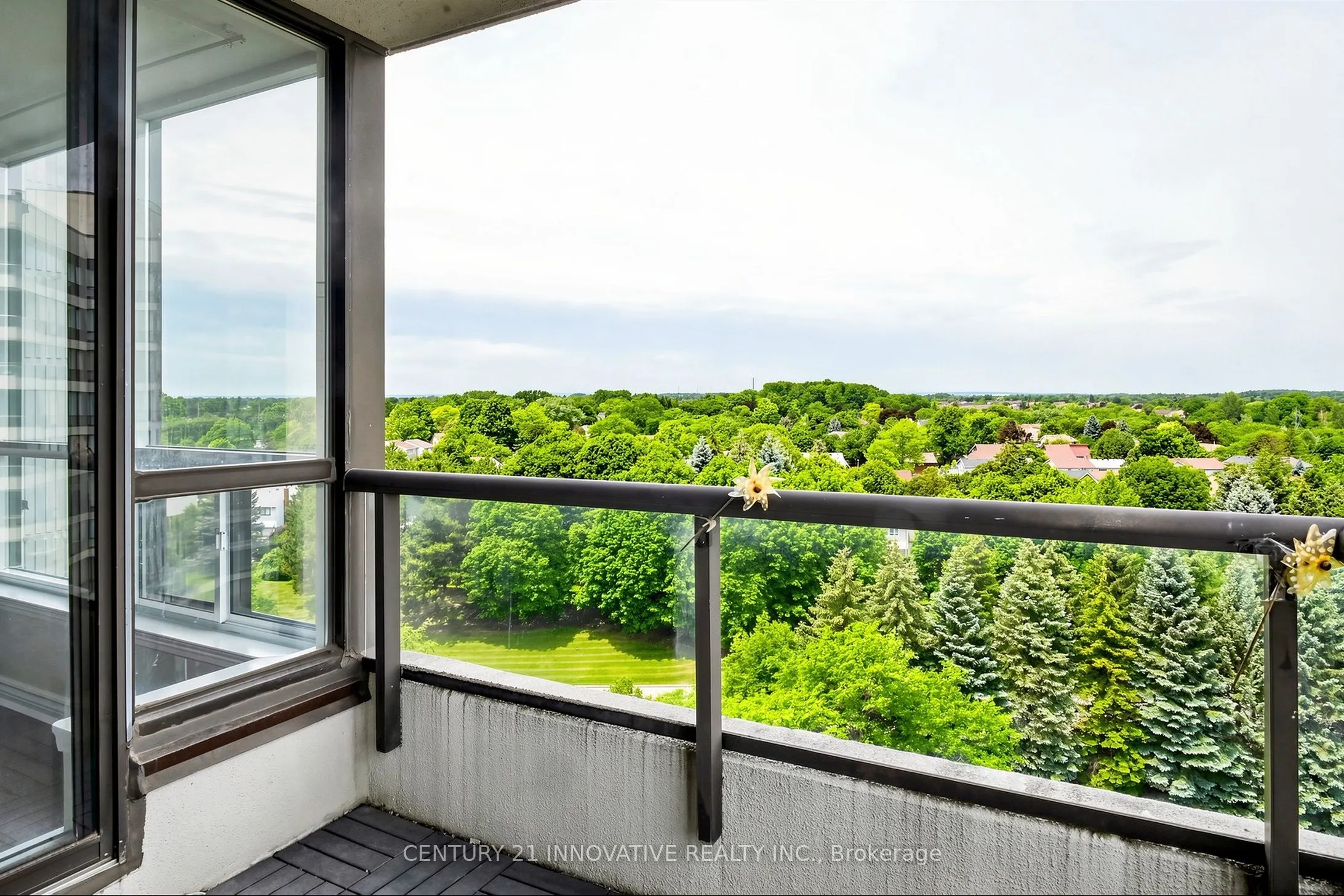 12 Laurelcrest Street #912