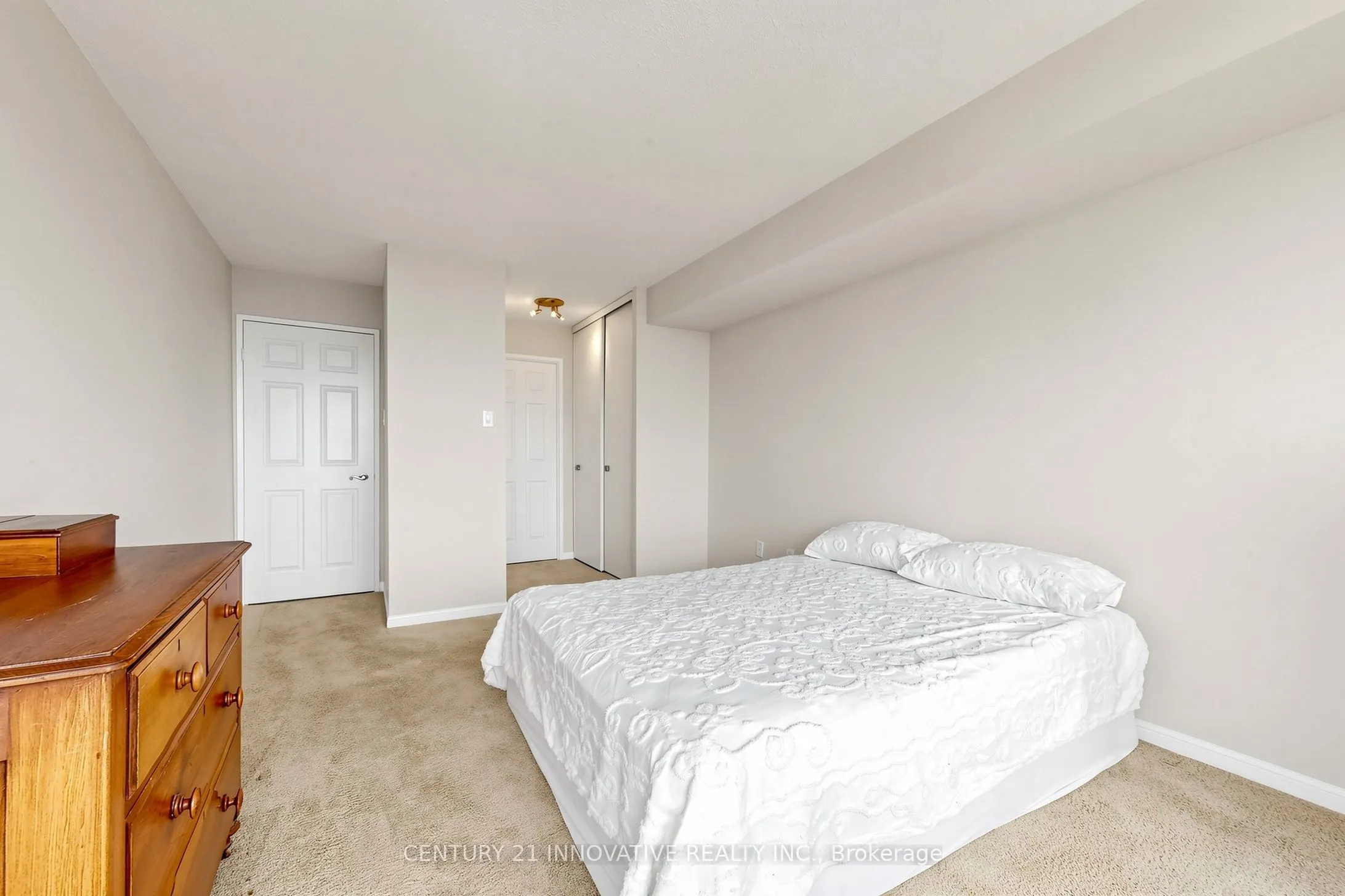 12 Laurelcrest Street #912
