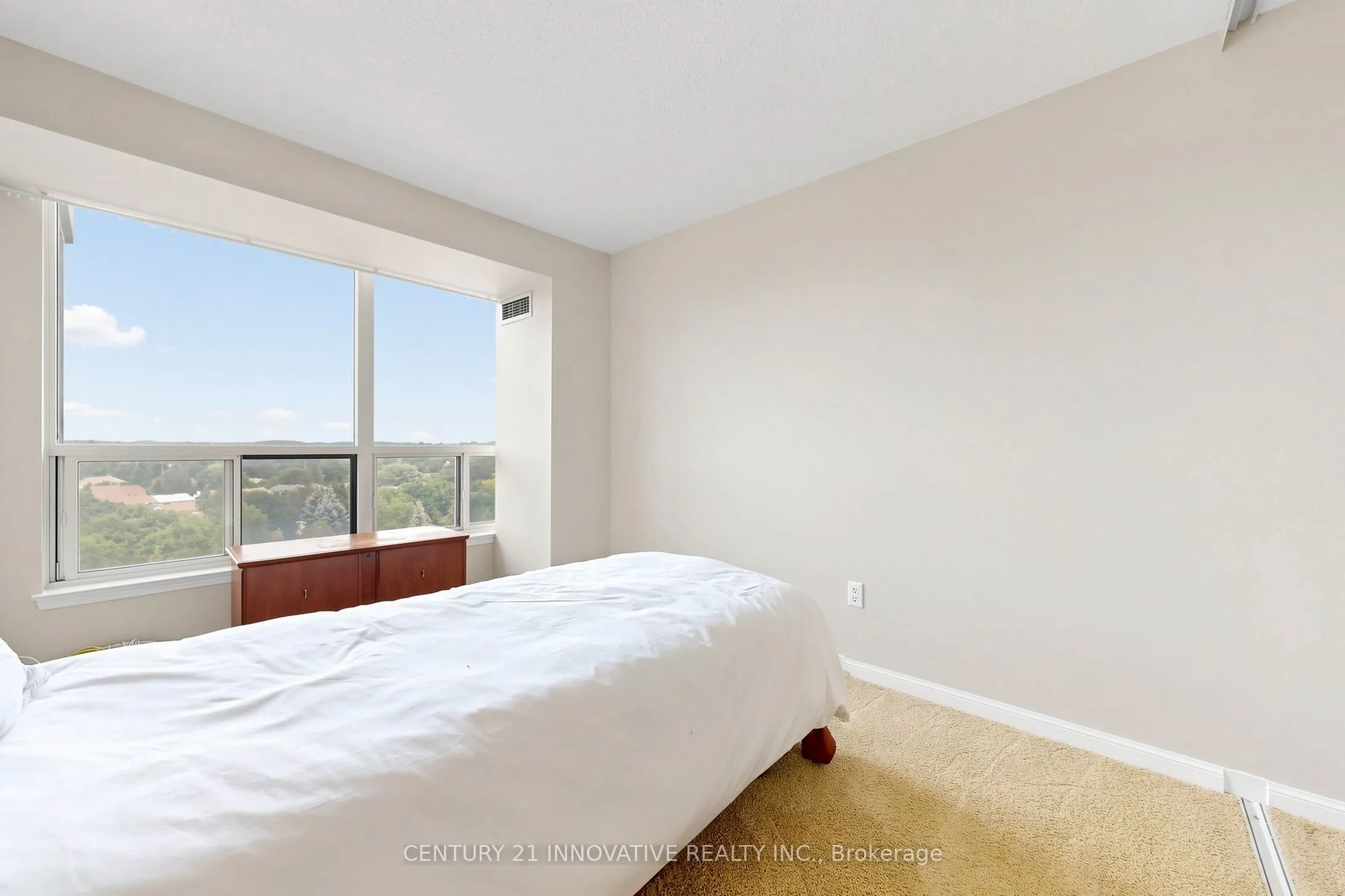 12 Laurelcrest Street #912