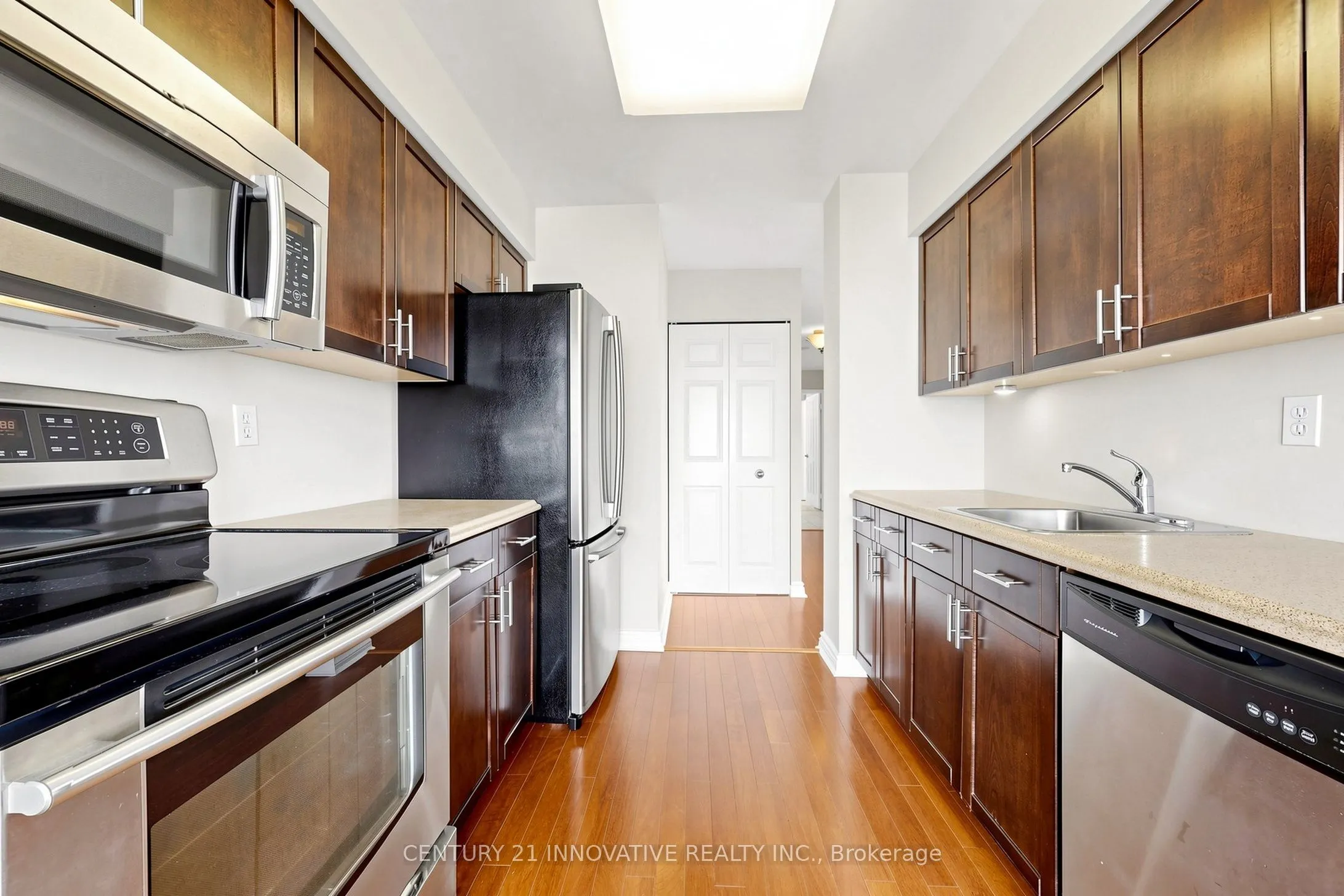12 Laurelcrest Street #912