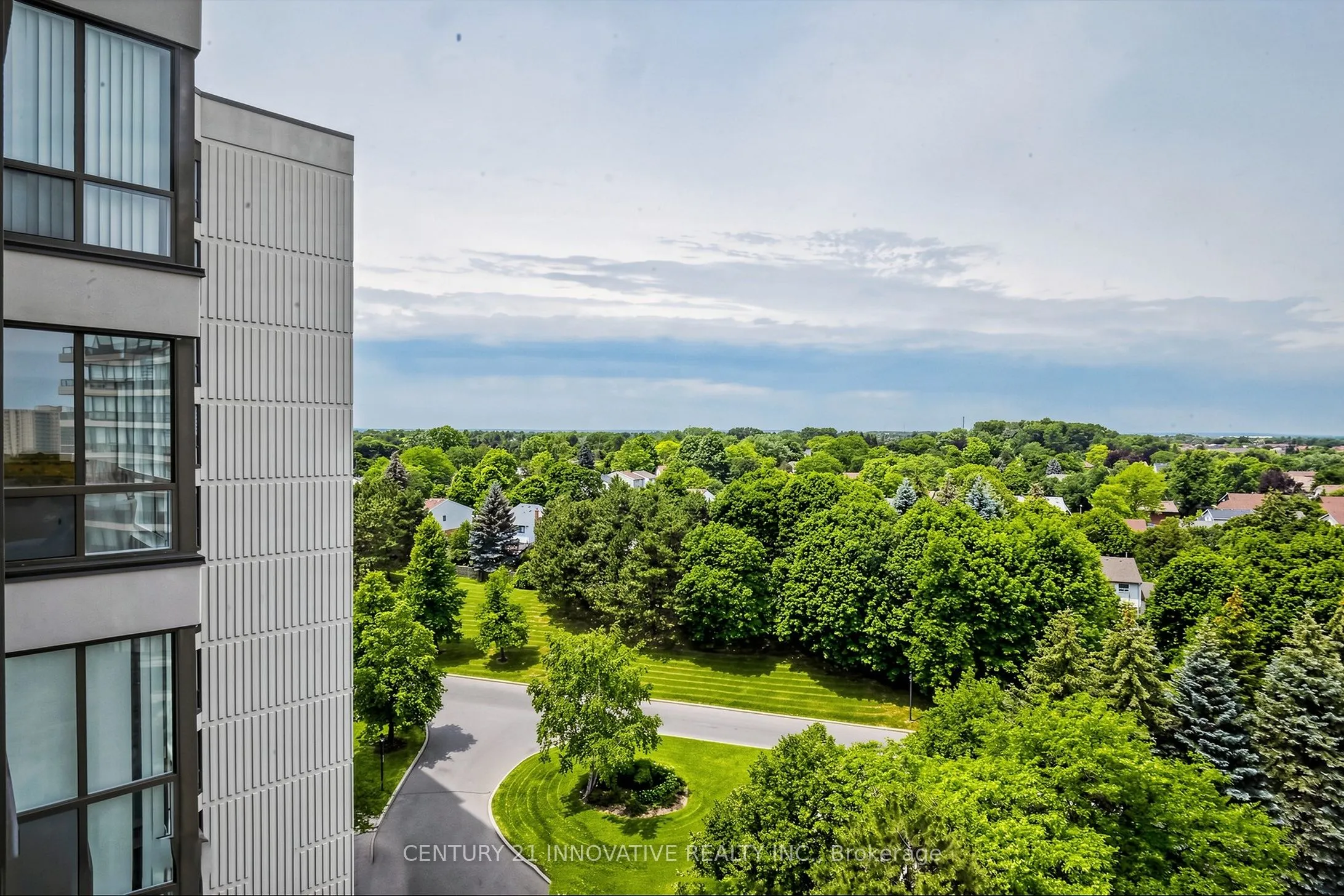 12 Laurelcrest Street #912