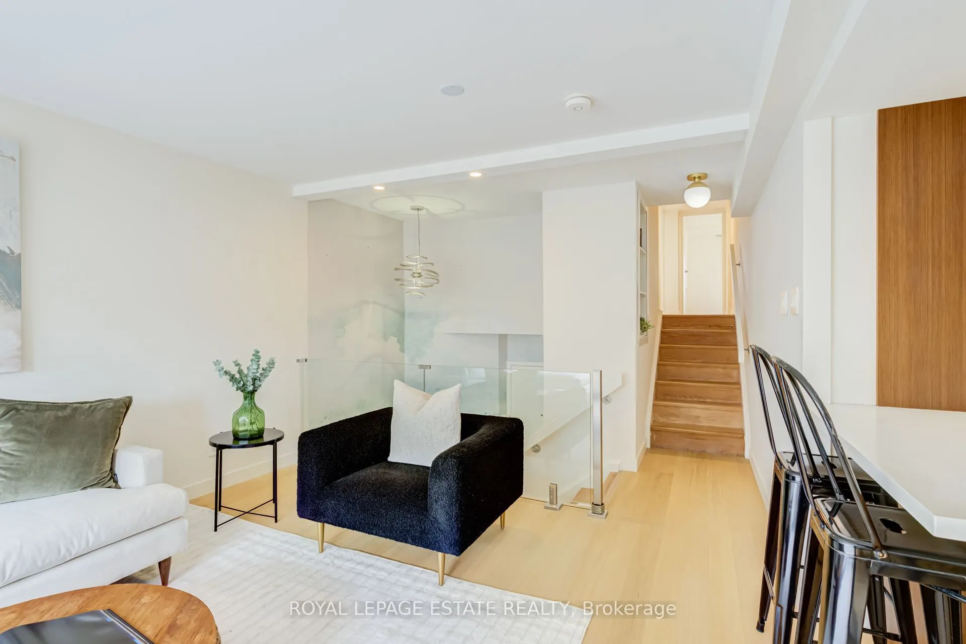 284 Mill Road #A12