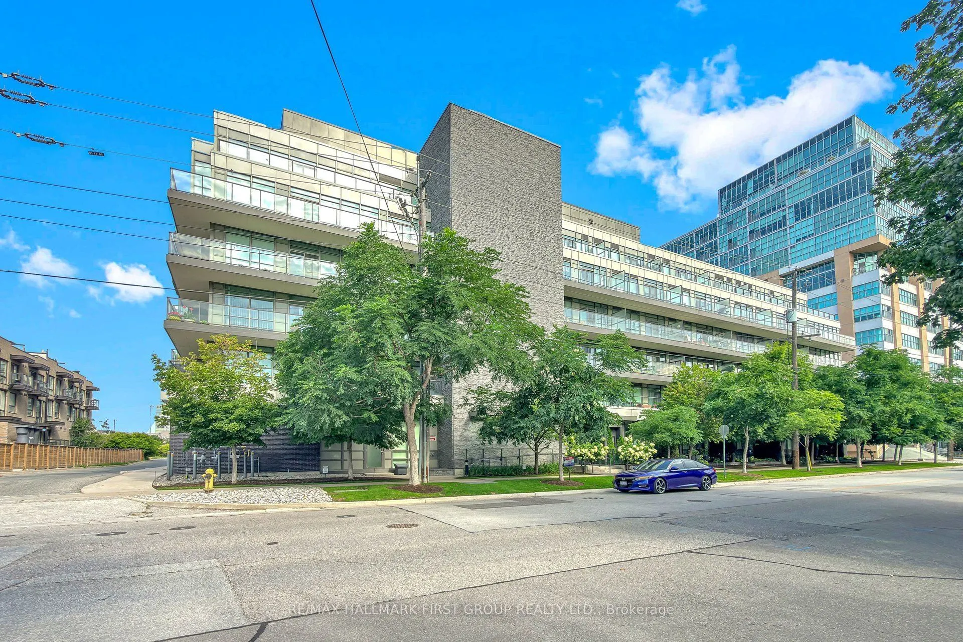 8 Fieldway Road #505