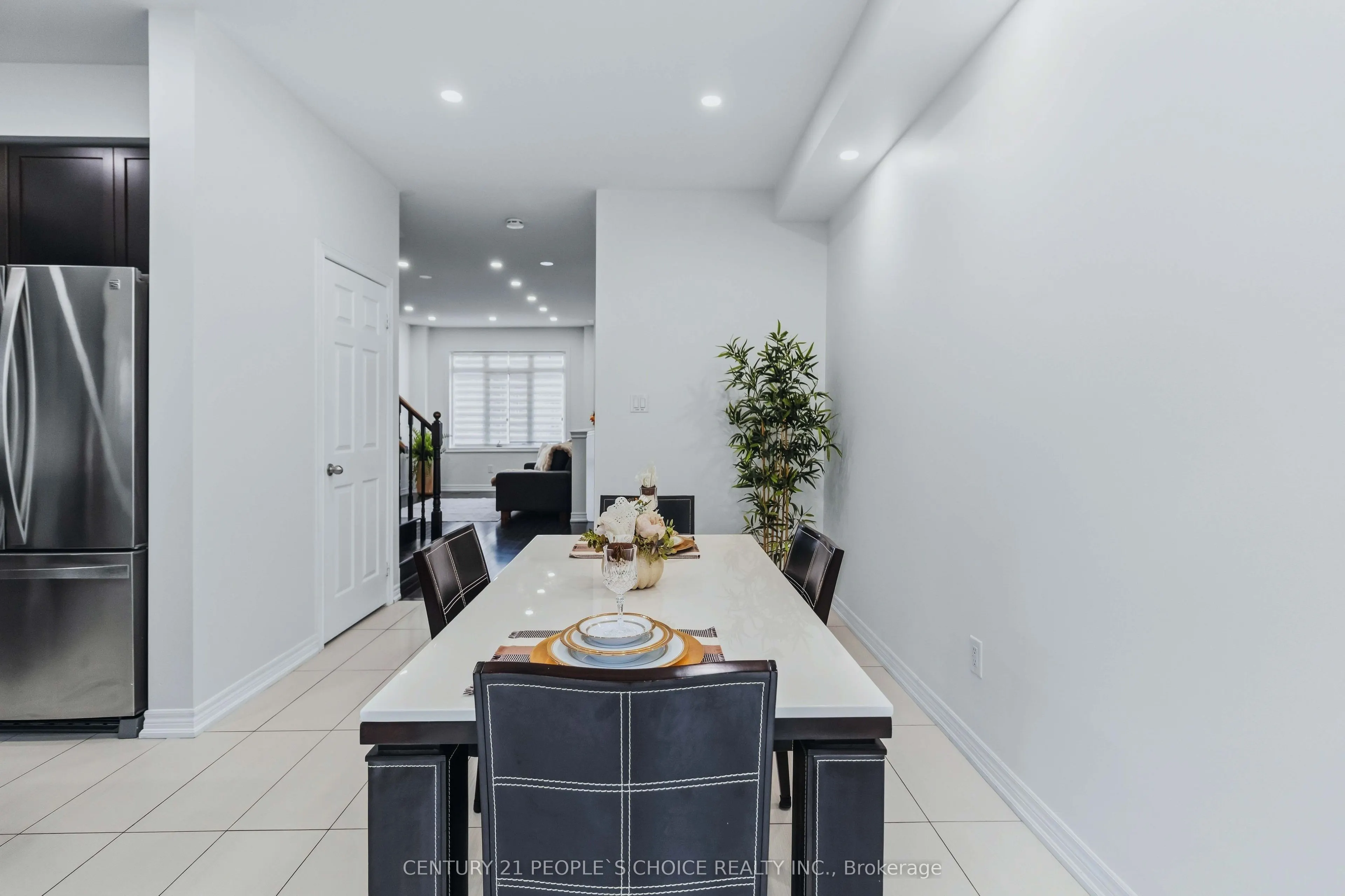 52 Aldersgate Drive