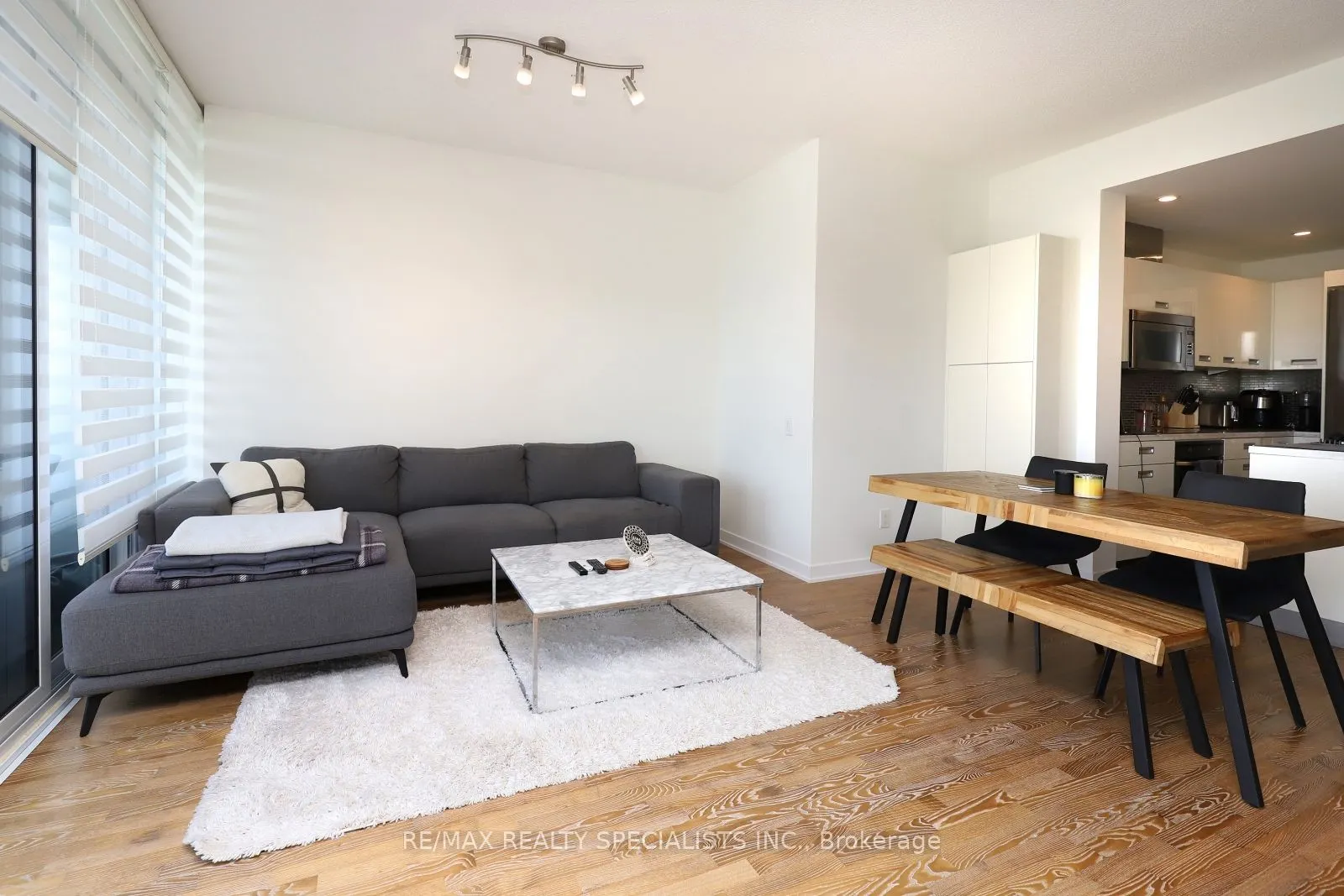 88 Park Lawn Road #2103