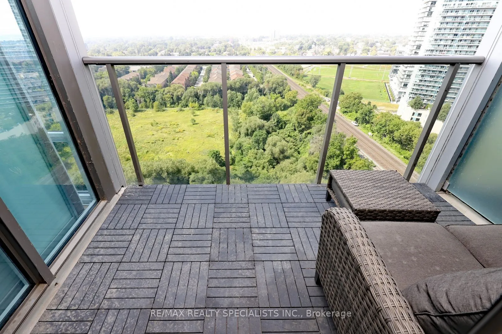 88 Park Lawn Road #2103