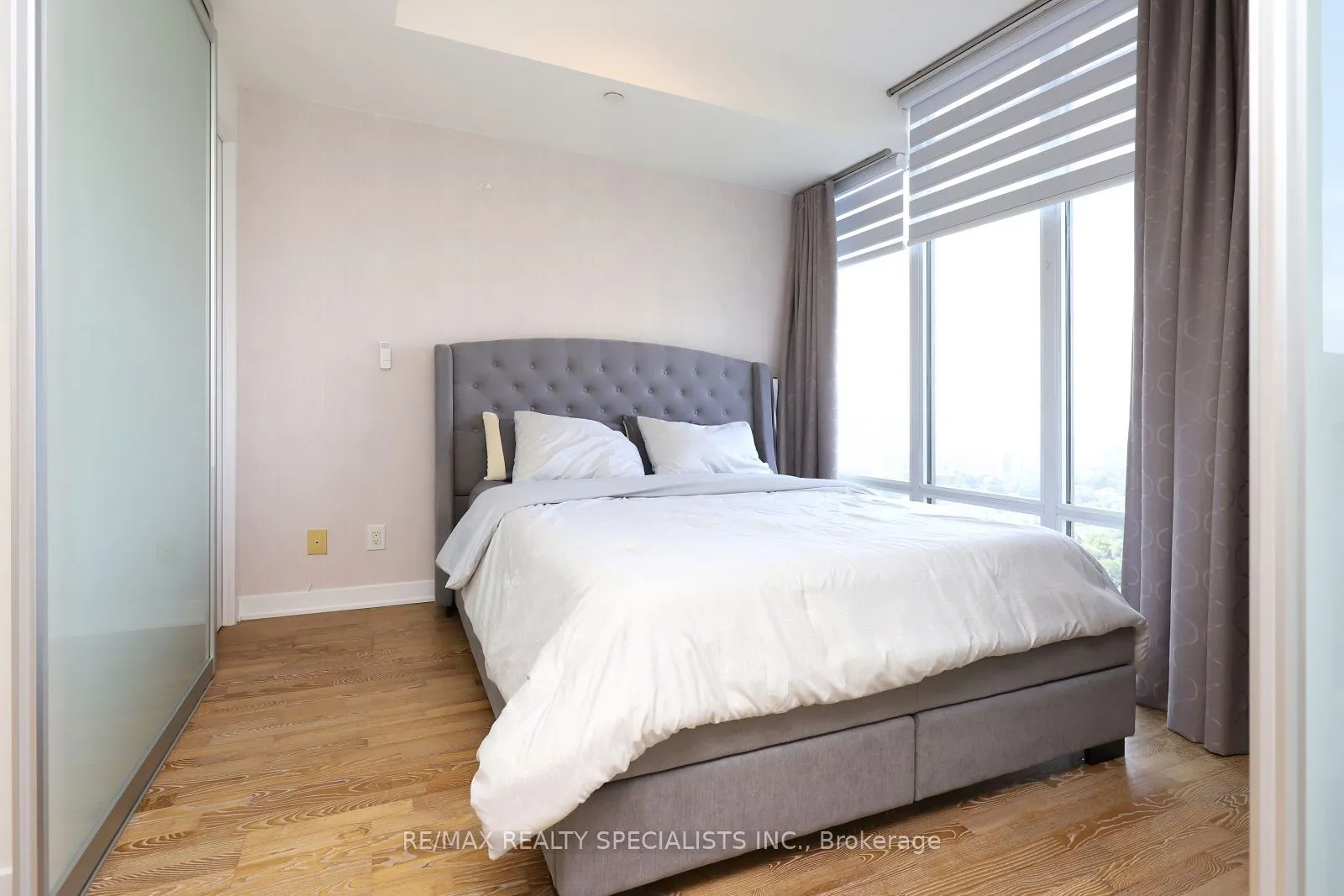88 Park Lawn Road #2103