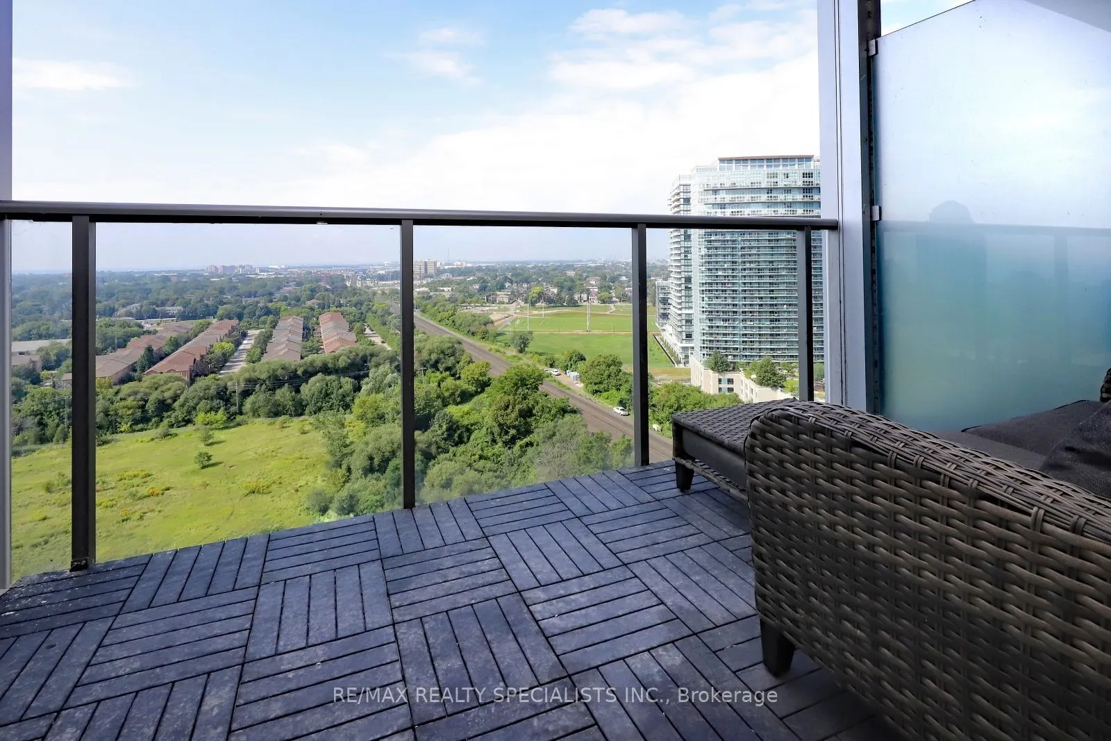 88 Park Lawn Road #2103