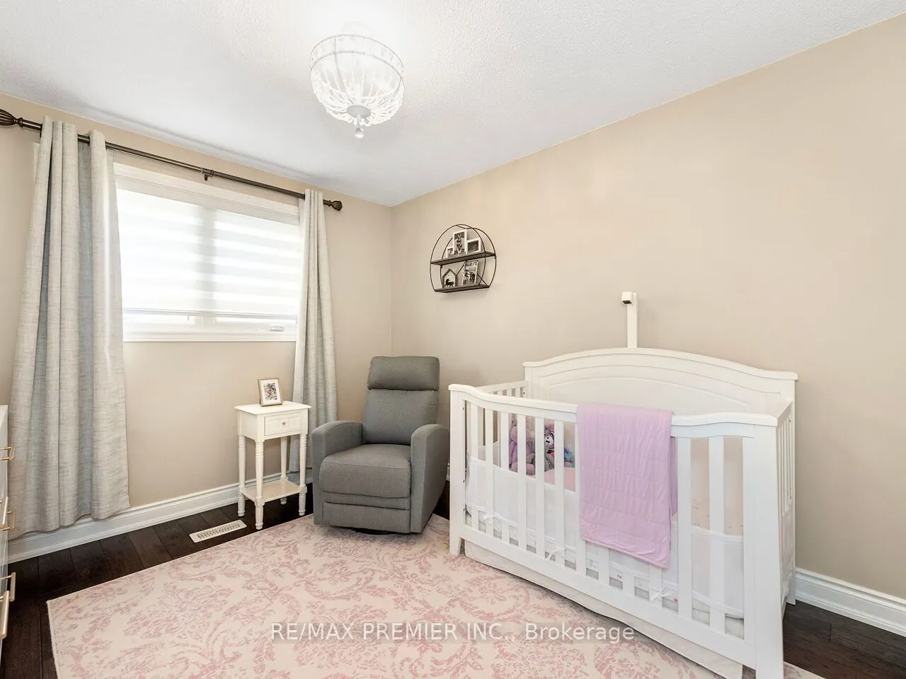 81 De Rose Avenue