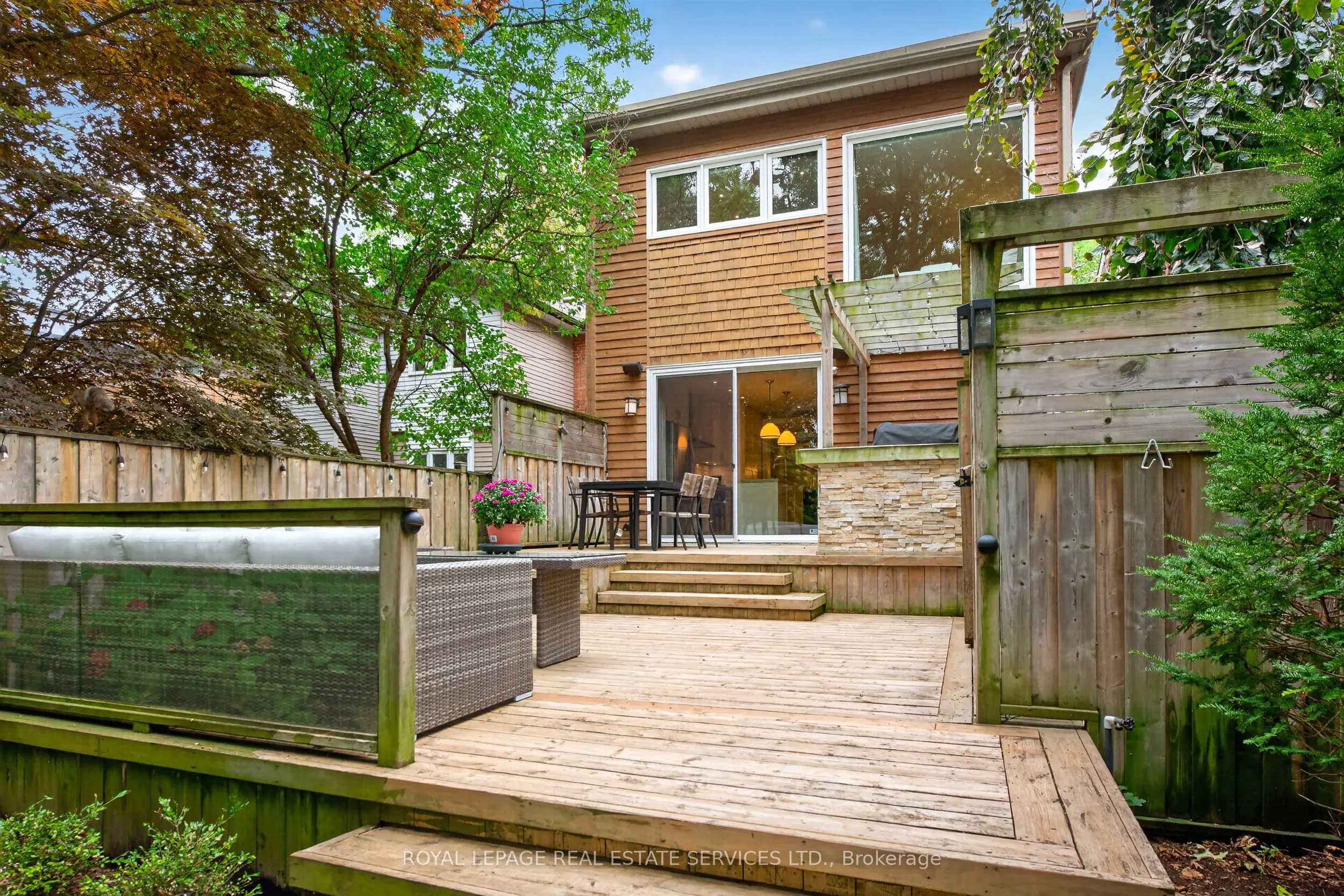309 Willard Avenue