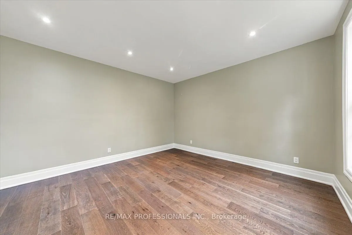 53 Edenvale Crescent