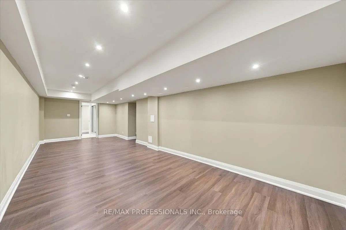 53 Edenvale Crescent