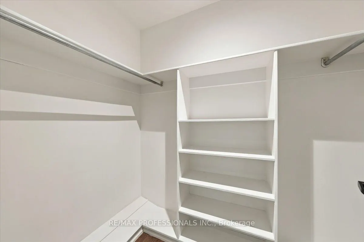 53 Edenvale Crescent