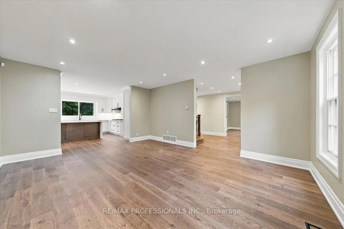 53 Edenvale Crescent
