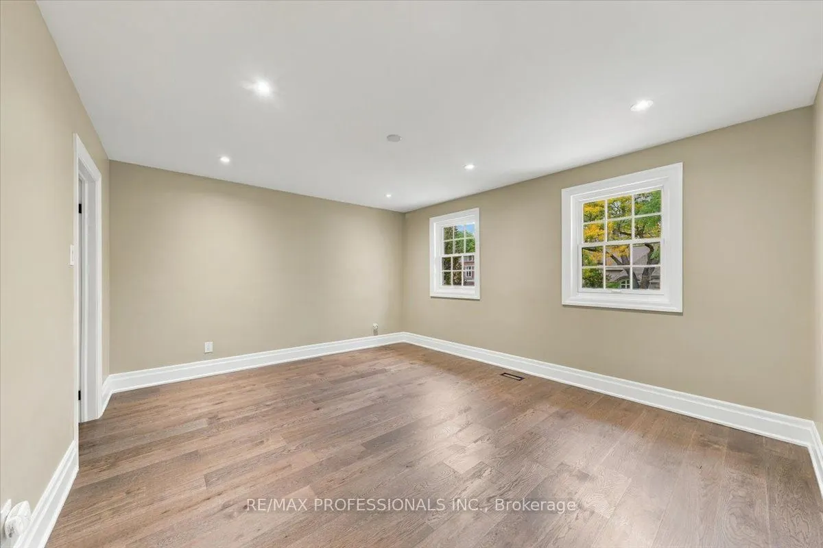 53 Edenvale Crescent