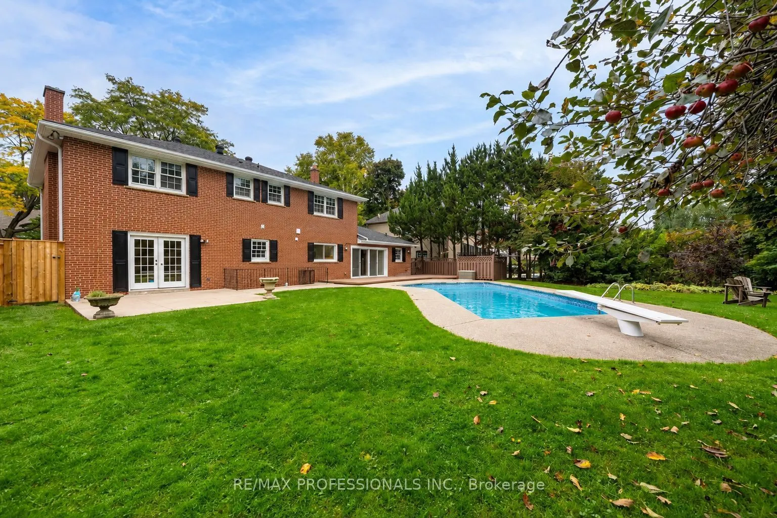 53 Edenvale Crescent